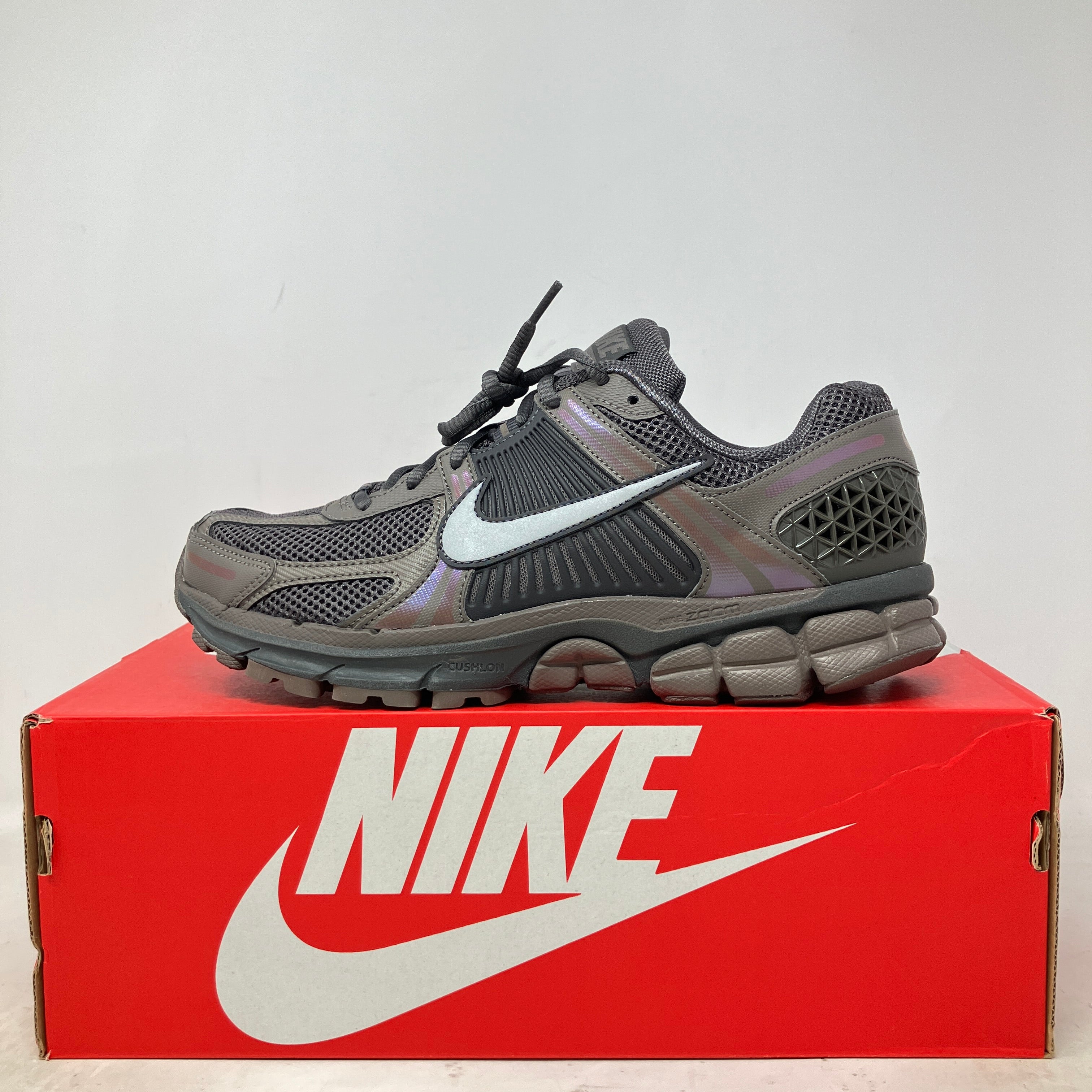 Nike Zoom Vomero 5 Cave Stone