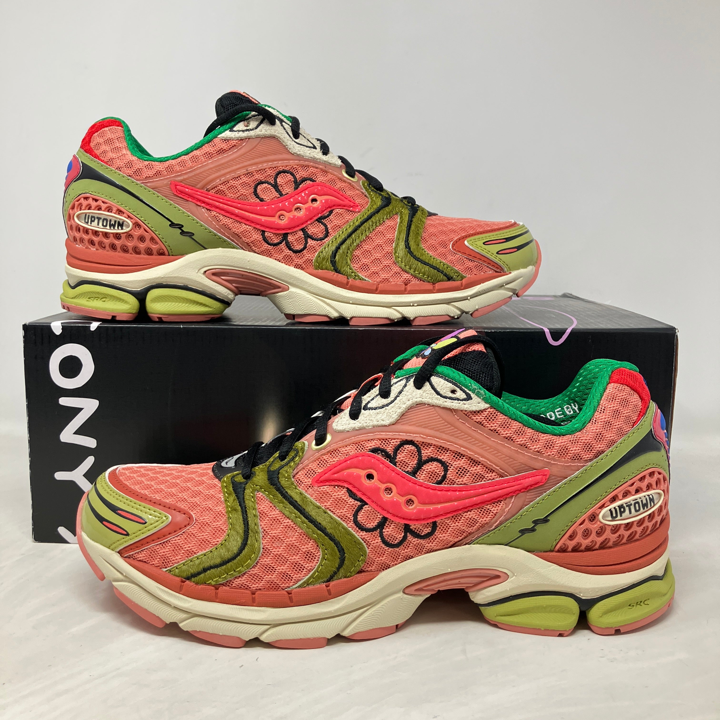 Saucony ProGrid Triumph 4 Jae Tips Flowers Grow Uptown Virginia Creeper