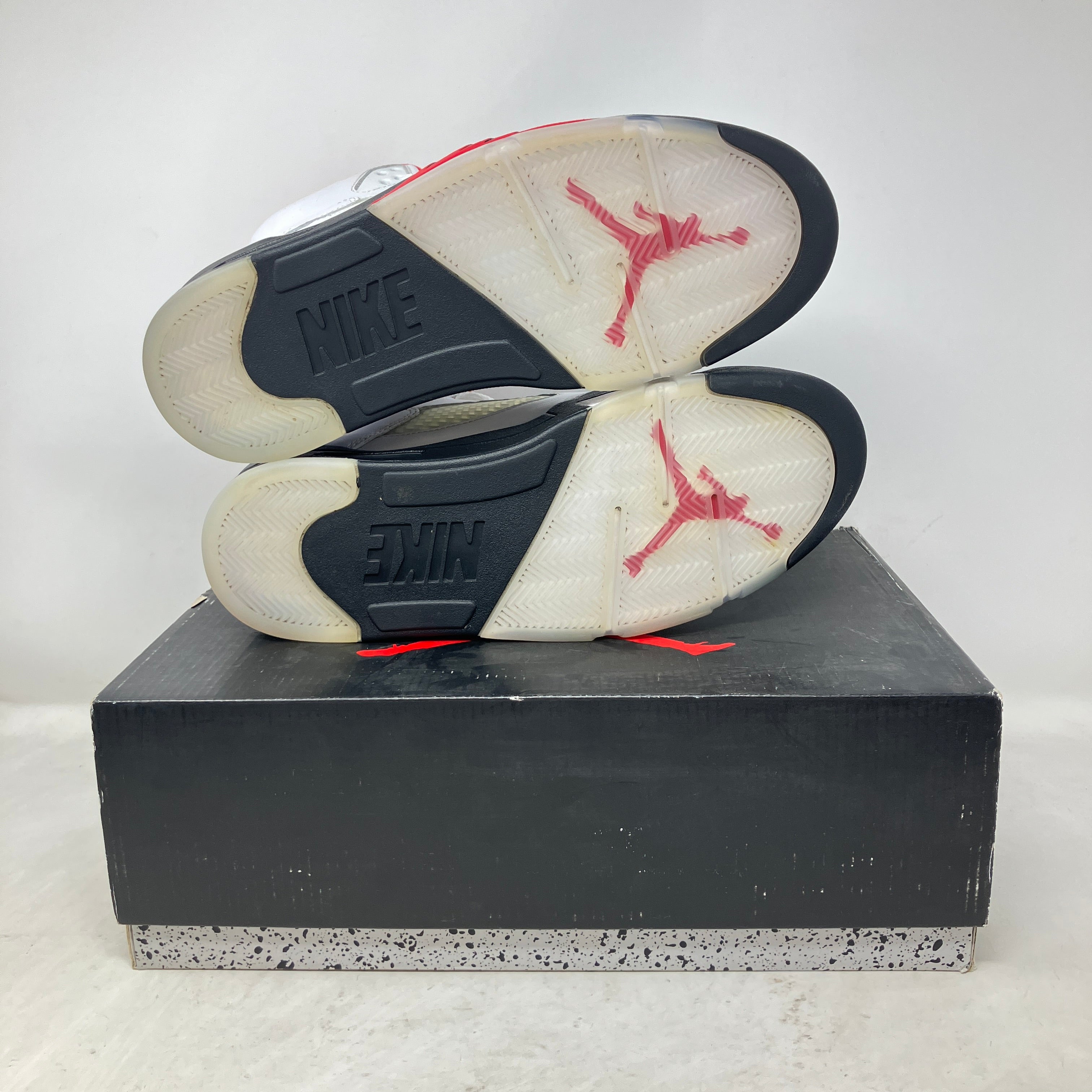 Jordan 5 Retro Fire Red Silver Tongue (2020)