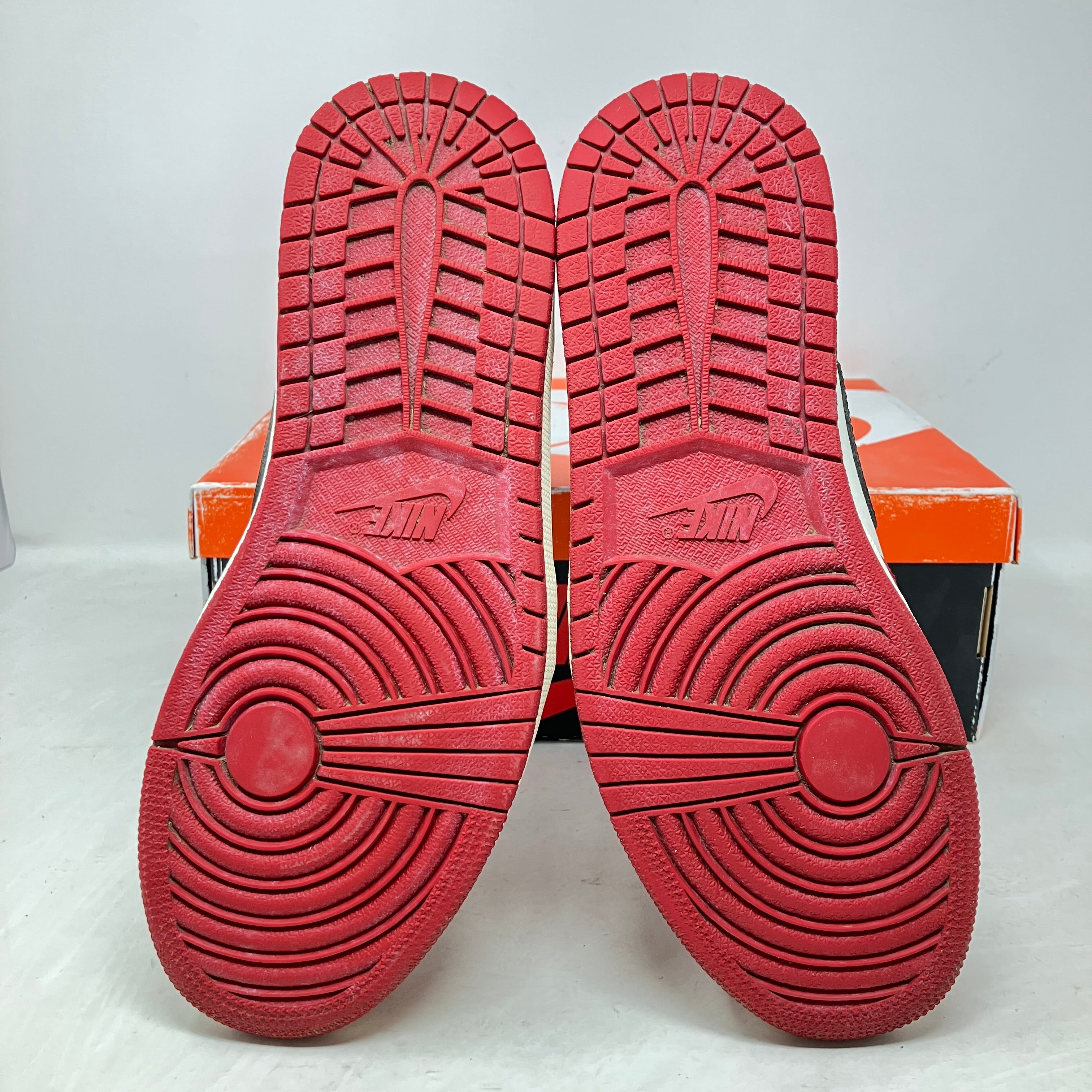 Jordan 1 Retro High OG Chicago Lost and Found