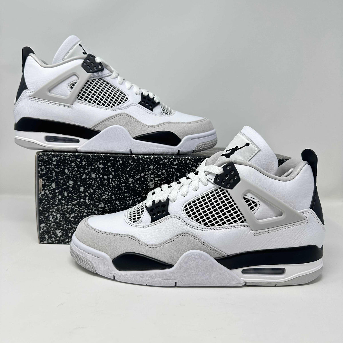 Jordan 4 Retro Military Black