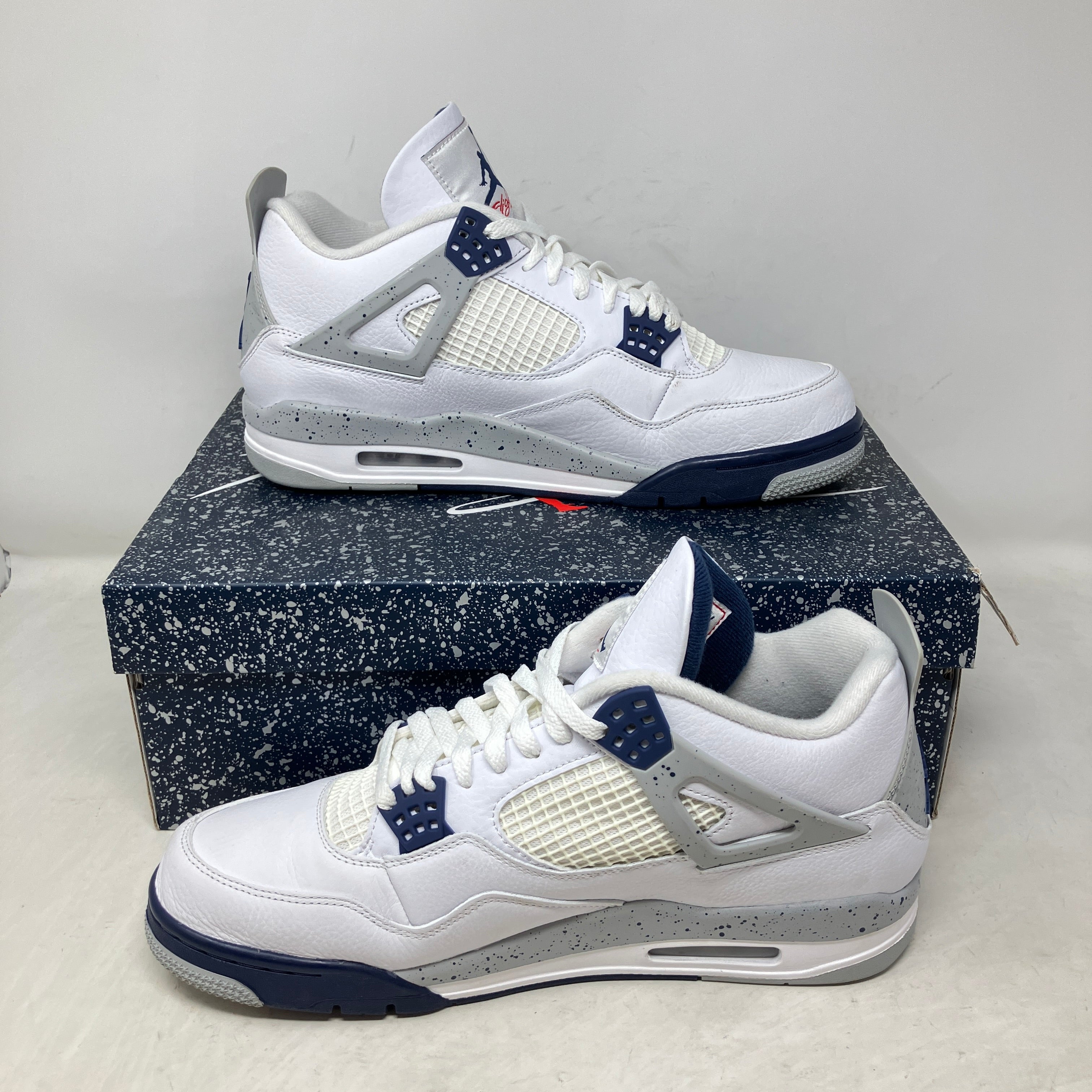 Jordan 4 Retro Midnight Navy