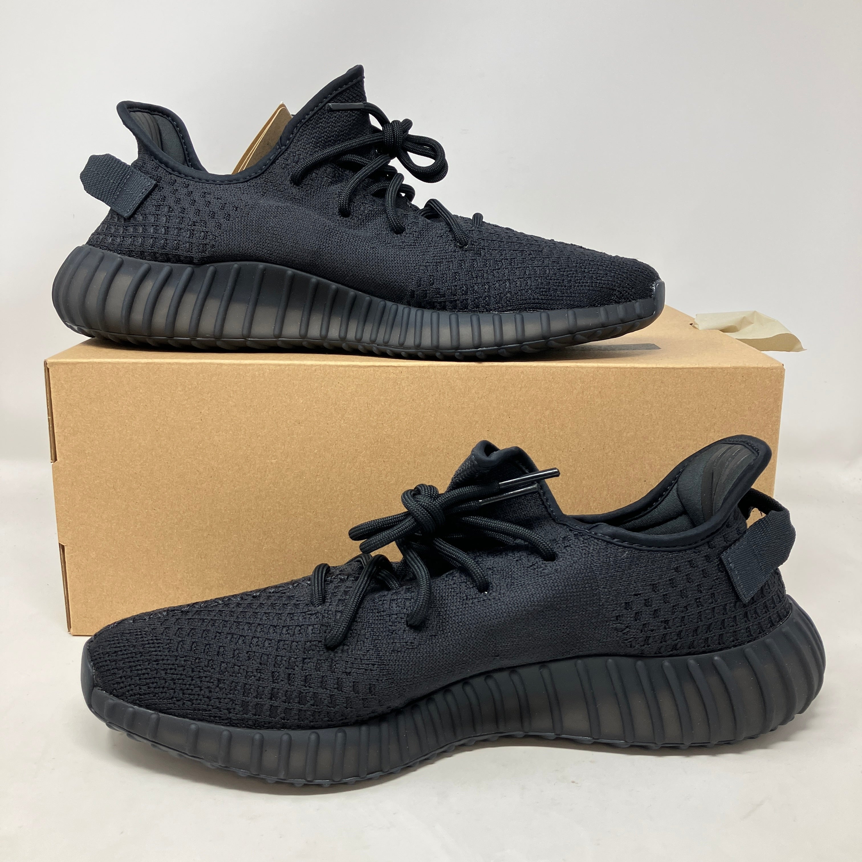 adidas Yeezy Boost 350 V2 Onyx (2022/2023)