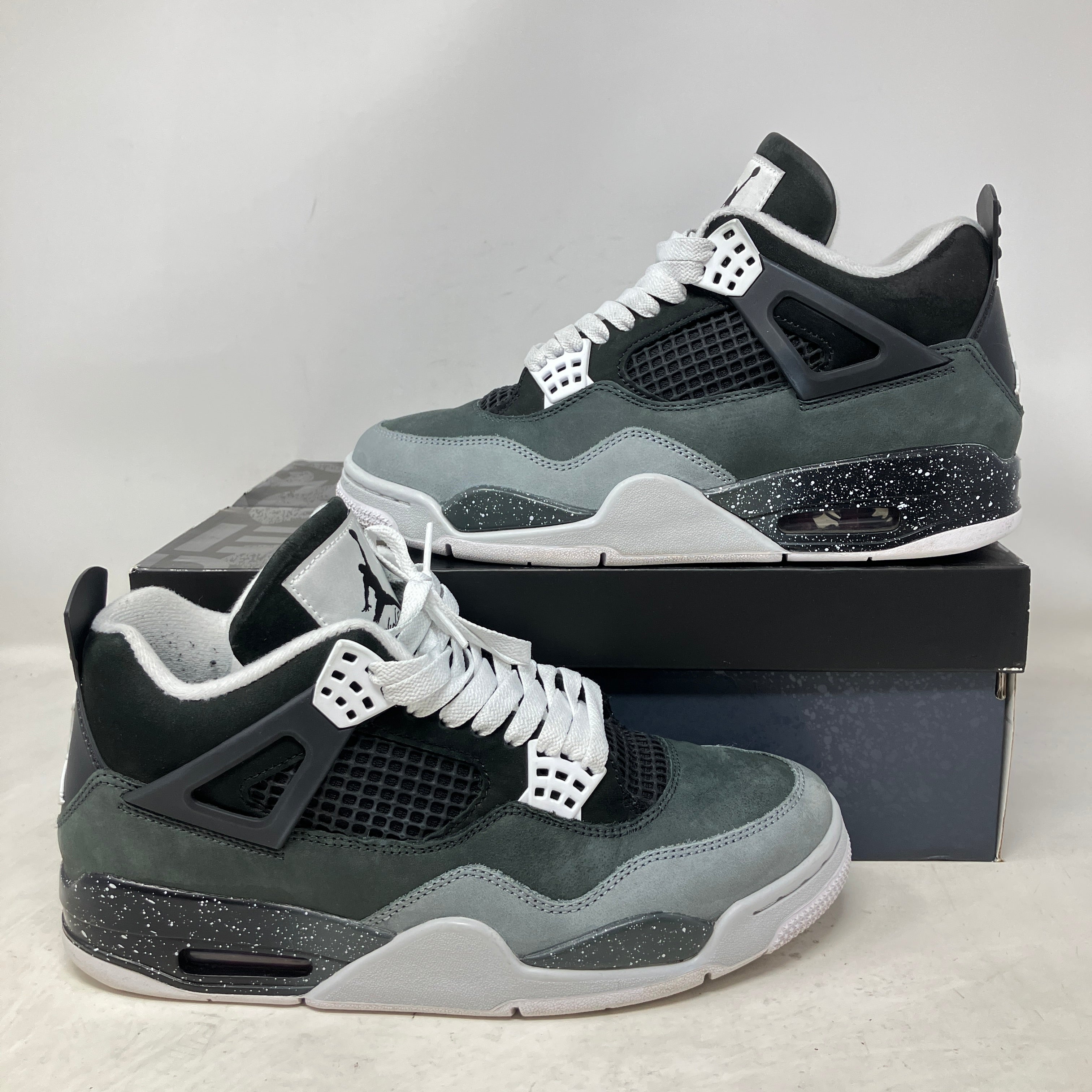 Jordan 4 Retro Fear (2024)