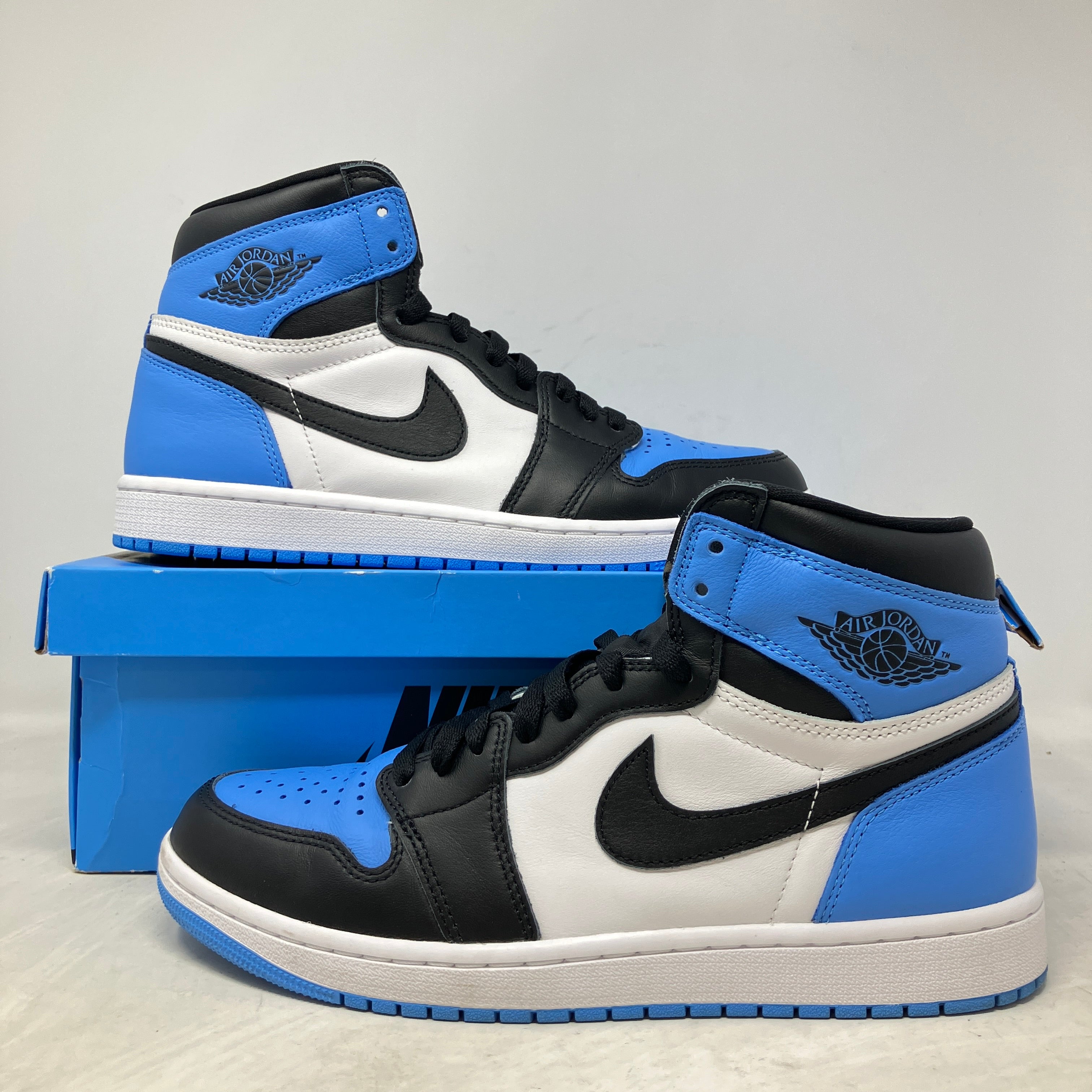 Jordan 1 Retro High OG UNC Toe
