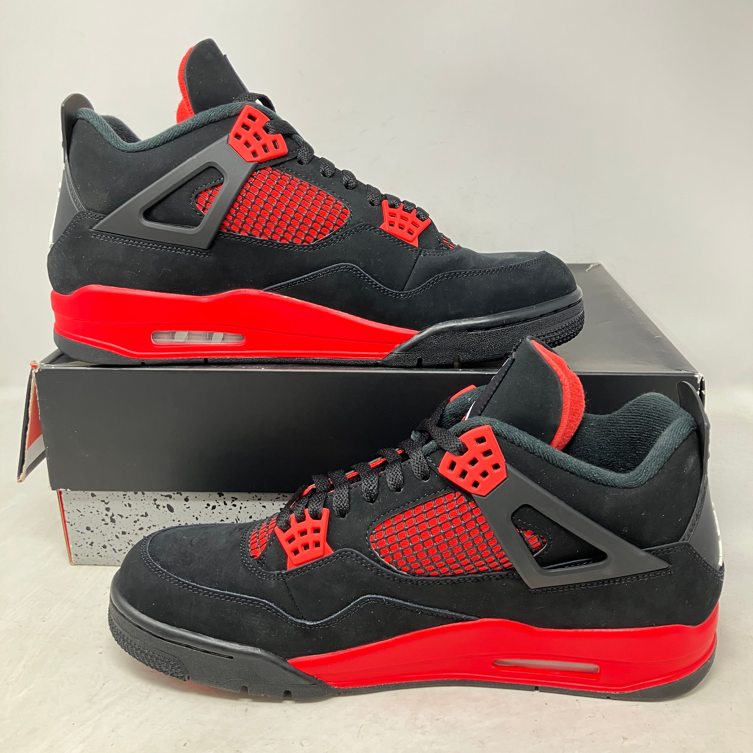 Jordan 4 Retro Red Thunder