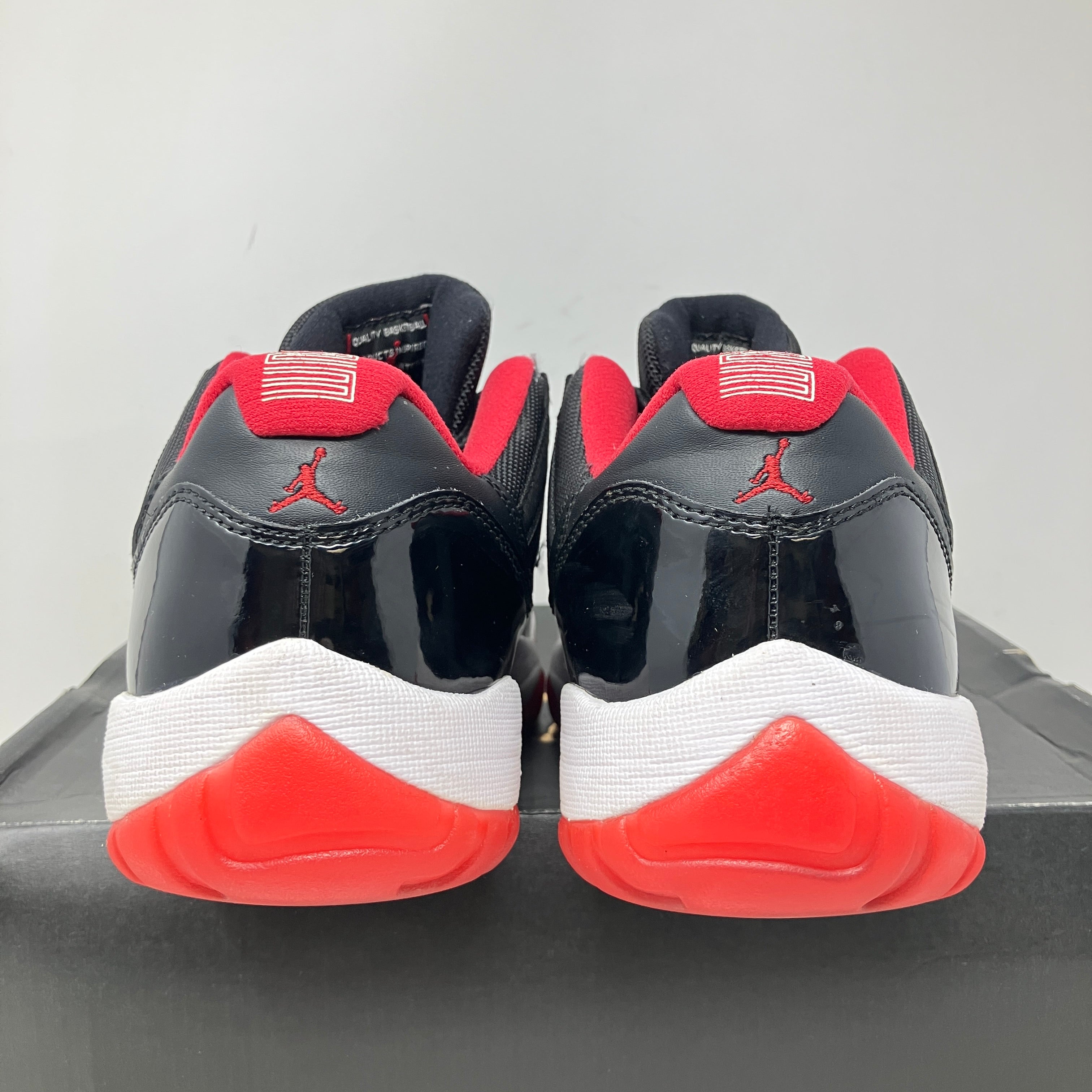 Jordan 11 Retro Low Bred (2015)