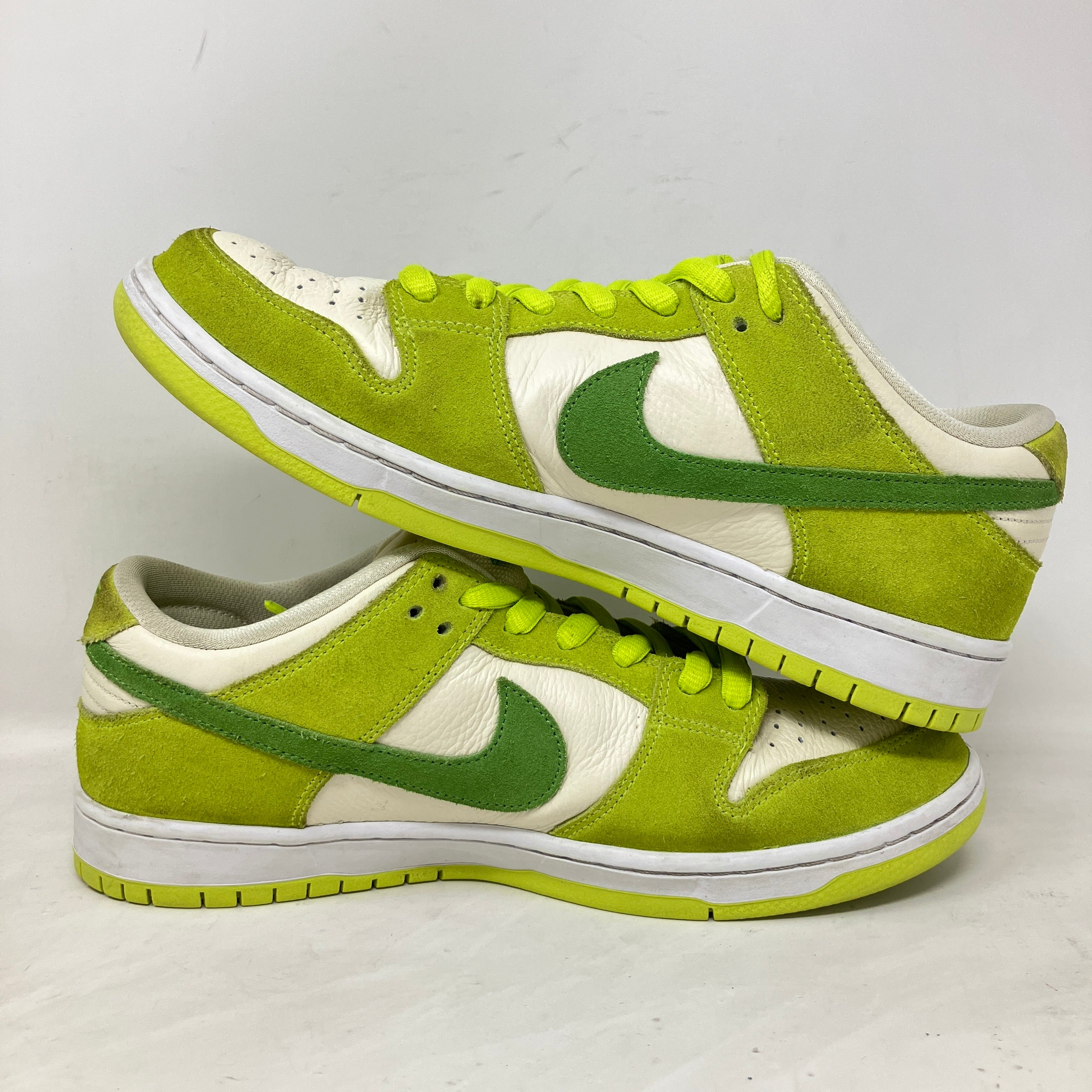 Nike SB Dunk Low Green Apple