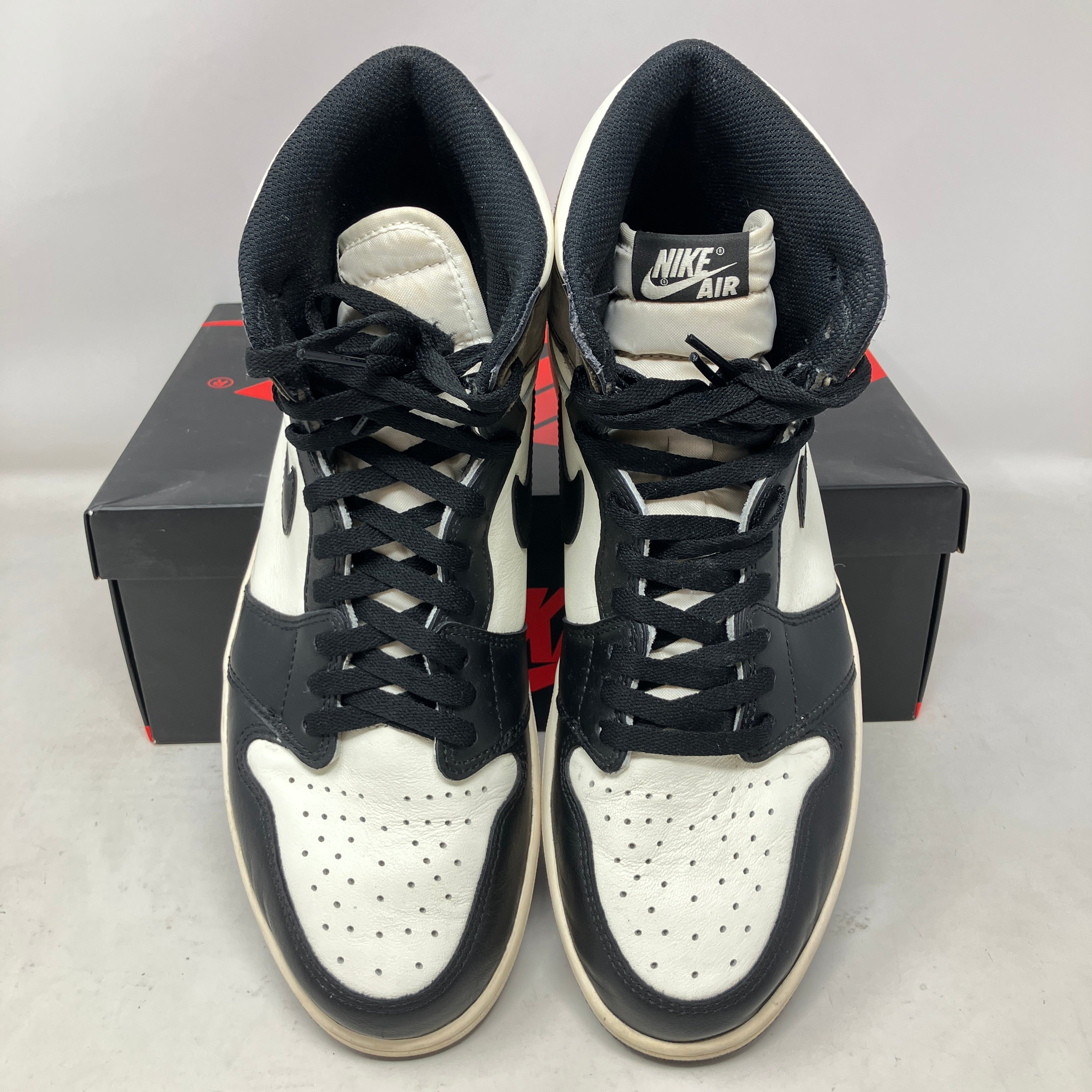 Jordan 1 Retro High Dark Mocha