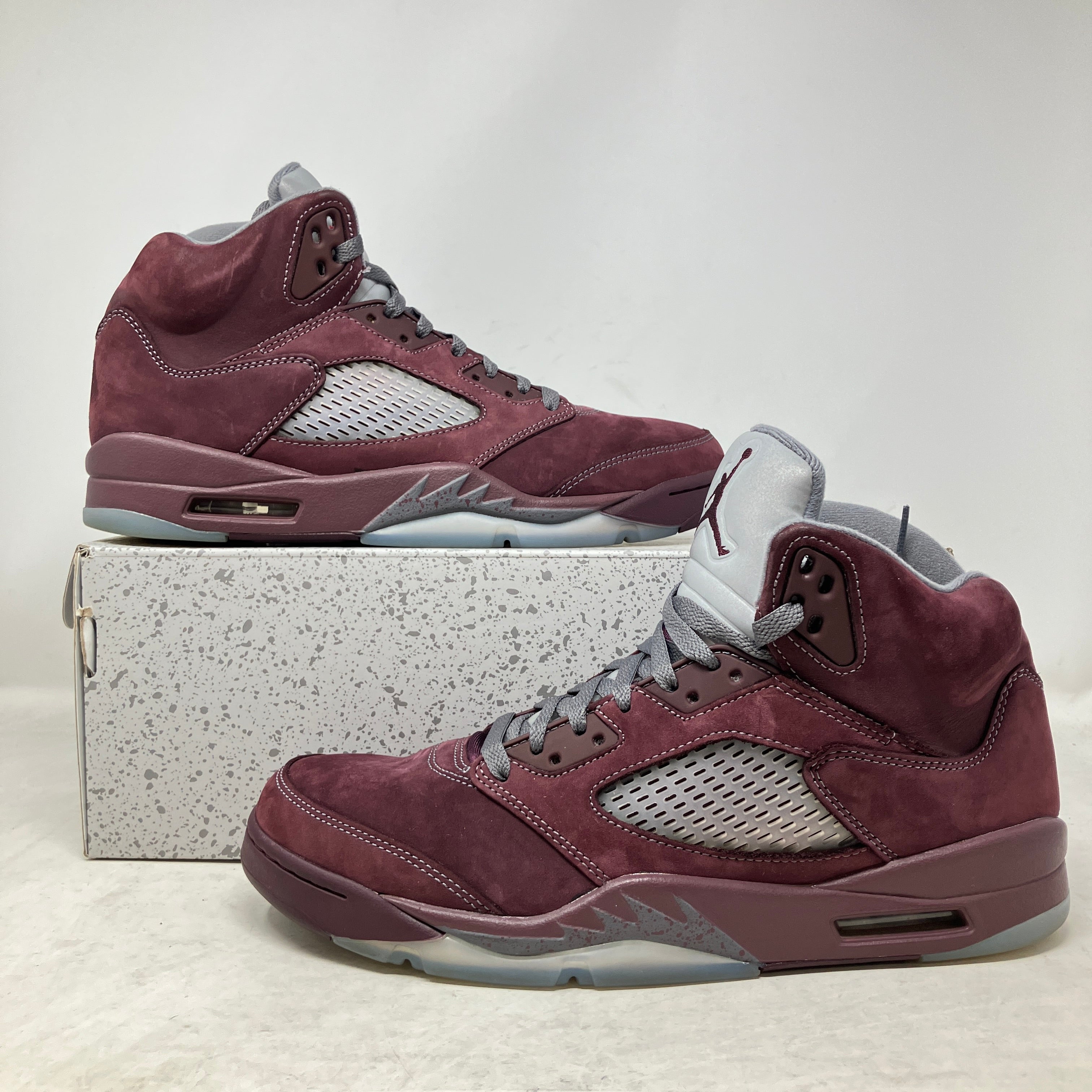 Jordan 5 Retro Burgundy (2023)
