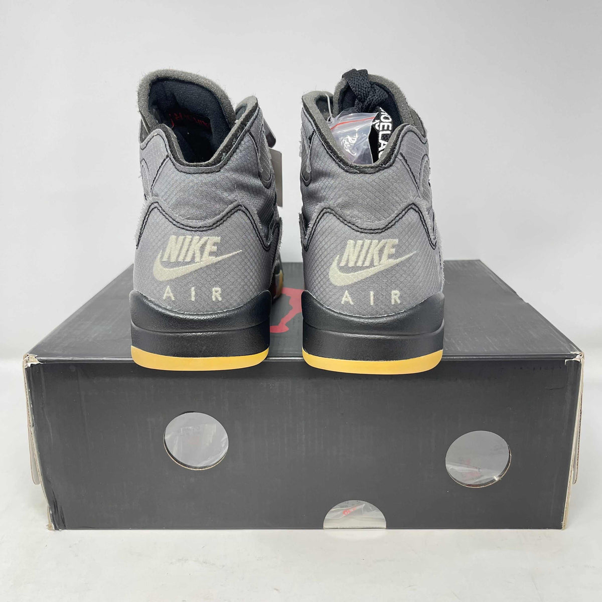 Jordan 5 Retro Off-White Muslin