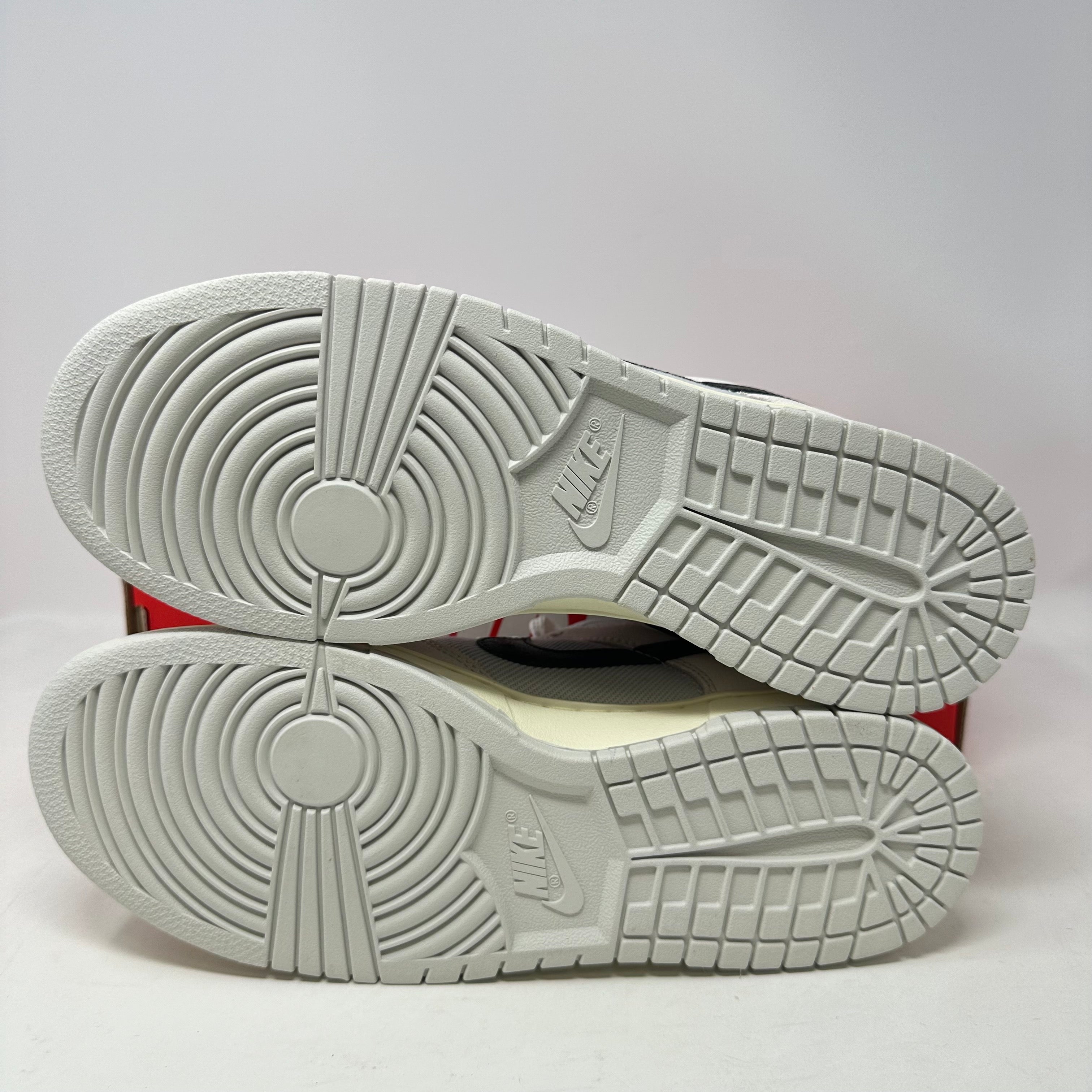 Nike Dunk Low Certified Fresh