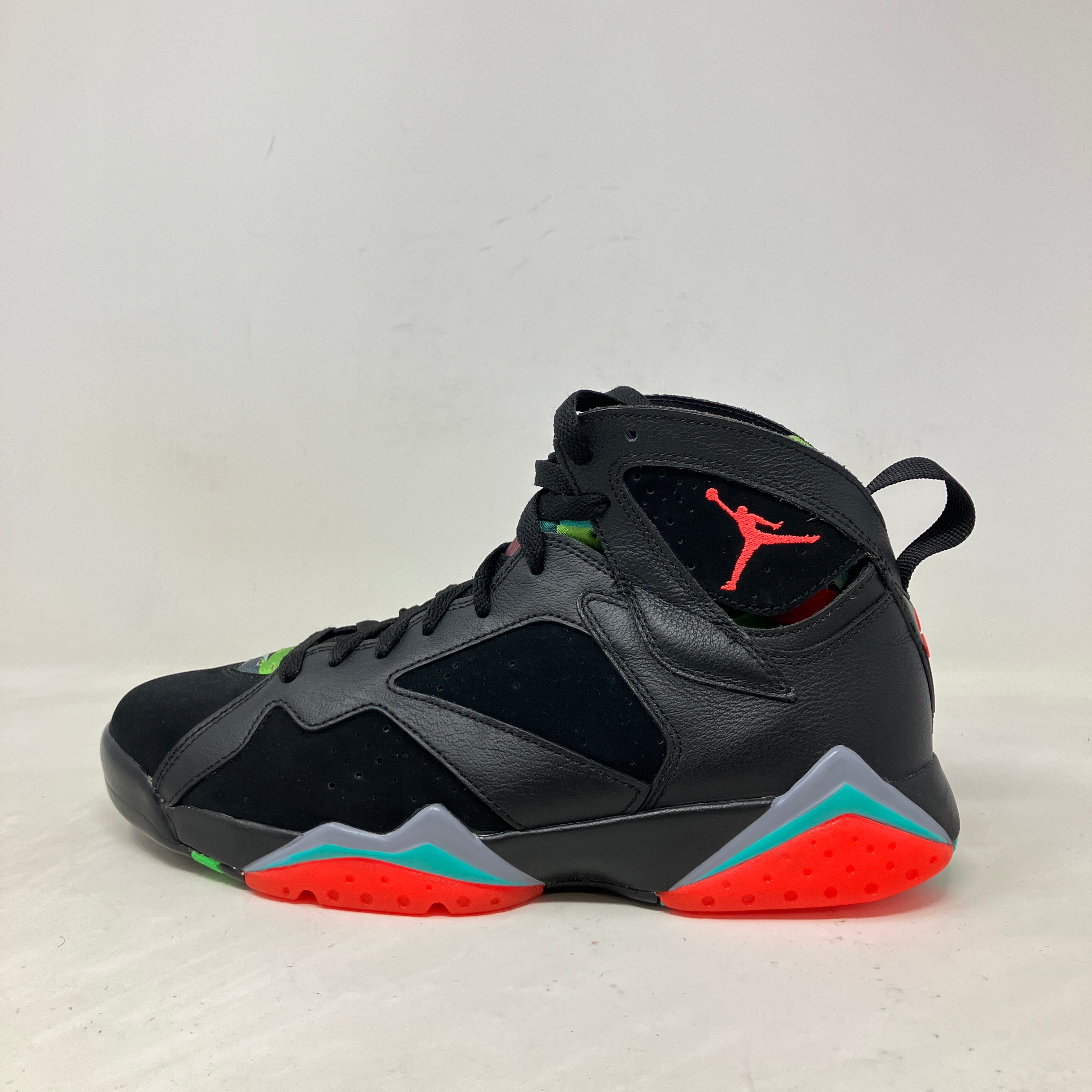 Jordan 7 Retro Barcelona Nights