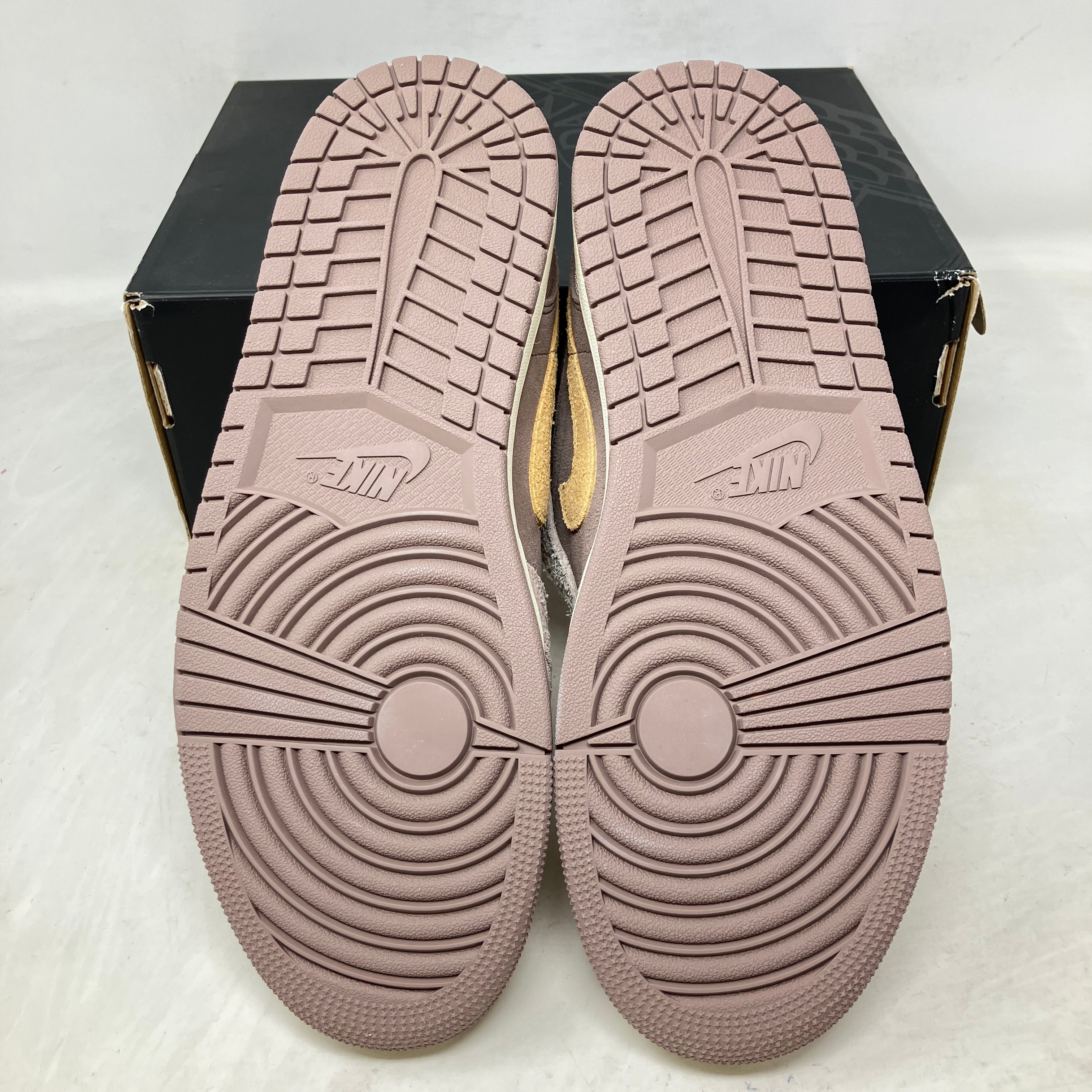 Jordan 1 Low SE Craft Taupe Haze