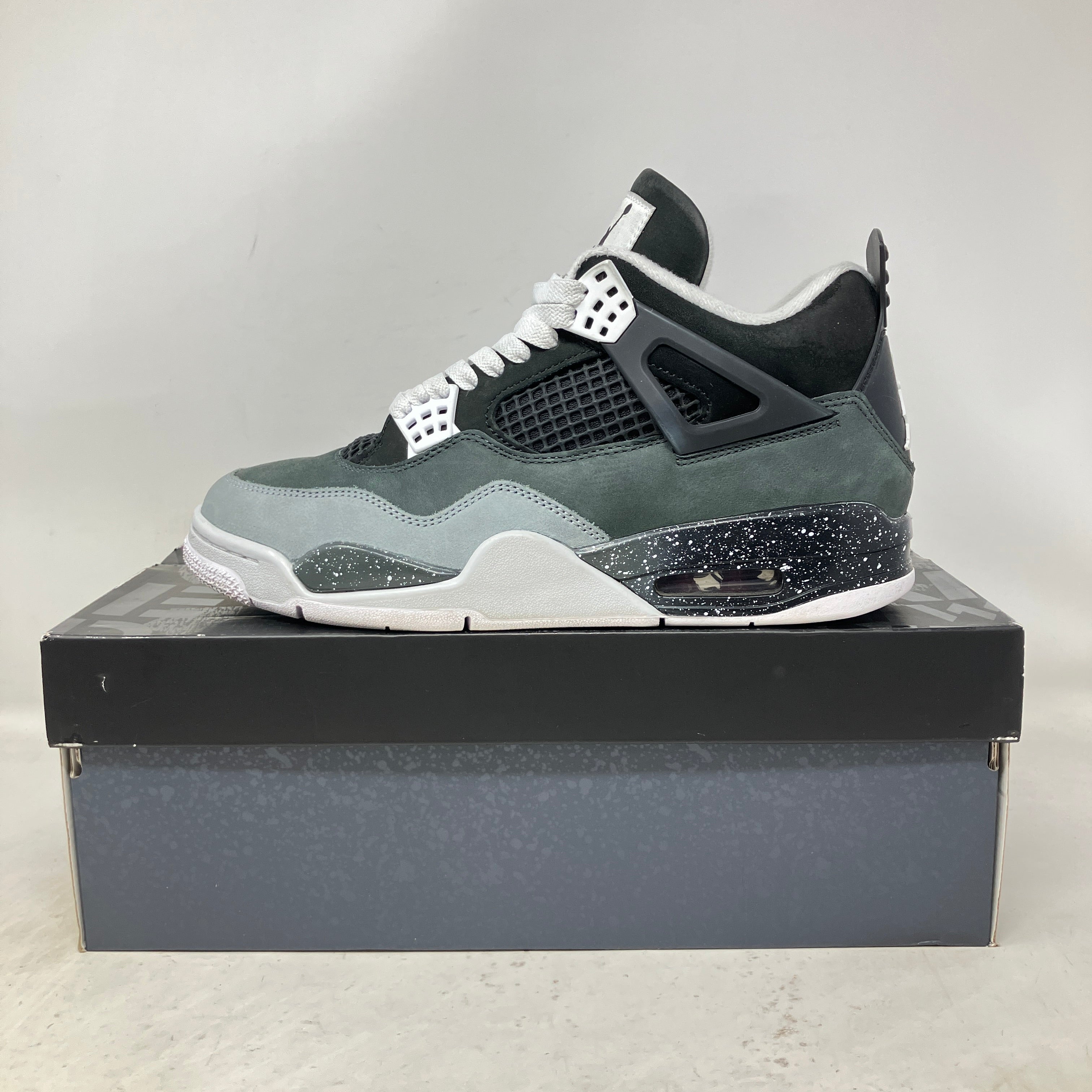 Jordan 4 Retro Fear (2024)