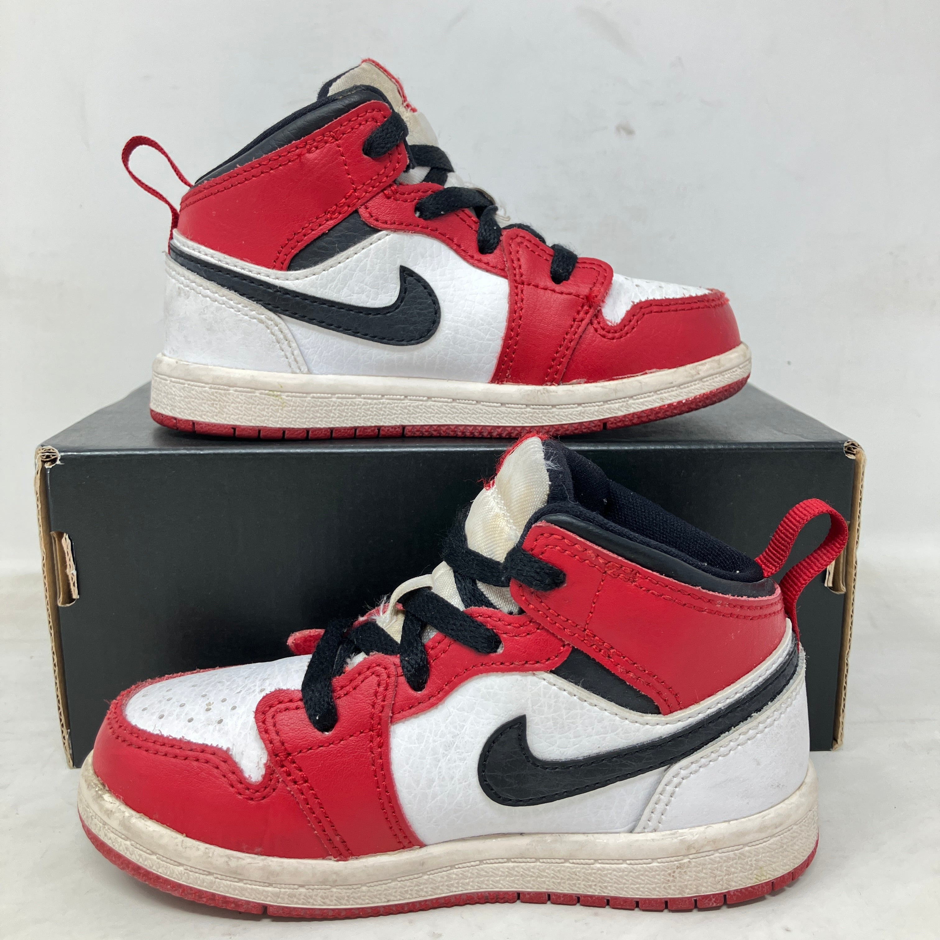 Jordan 1 Mid Chicago (2020) (TD)