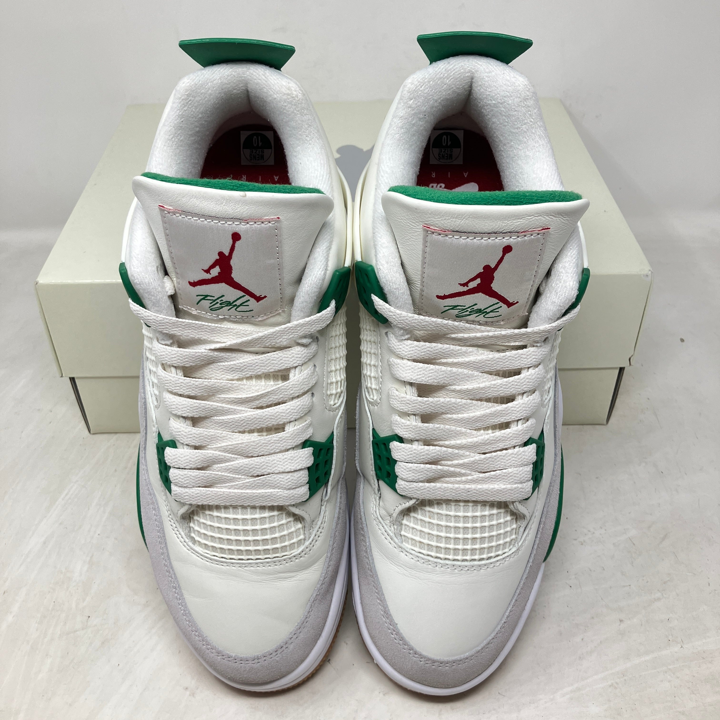 Jordan 4 Retro SB Pine Green