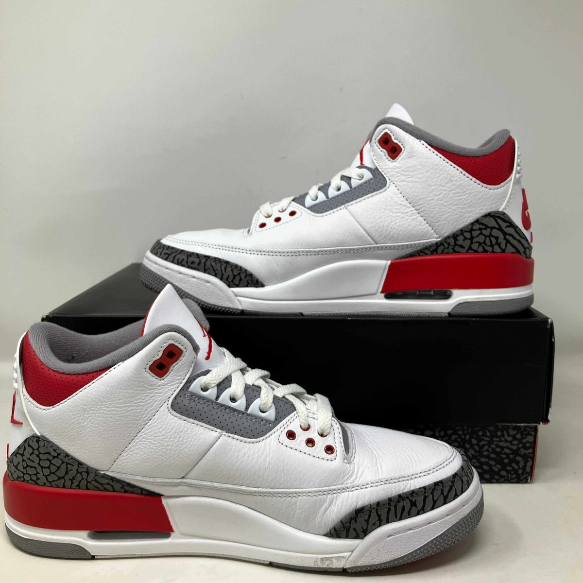 Jordan 3 Retro Fire Red (2022)