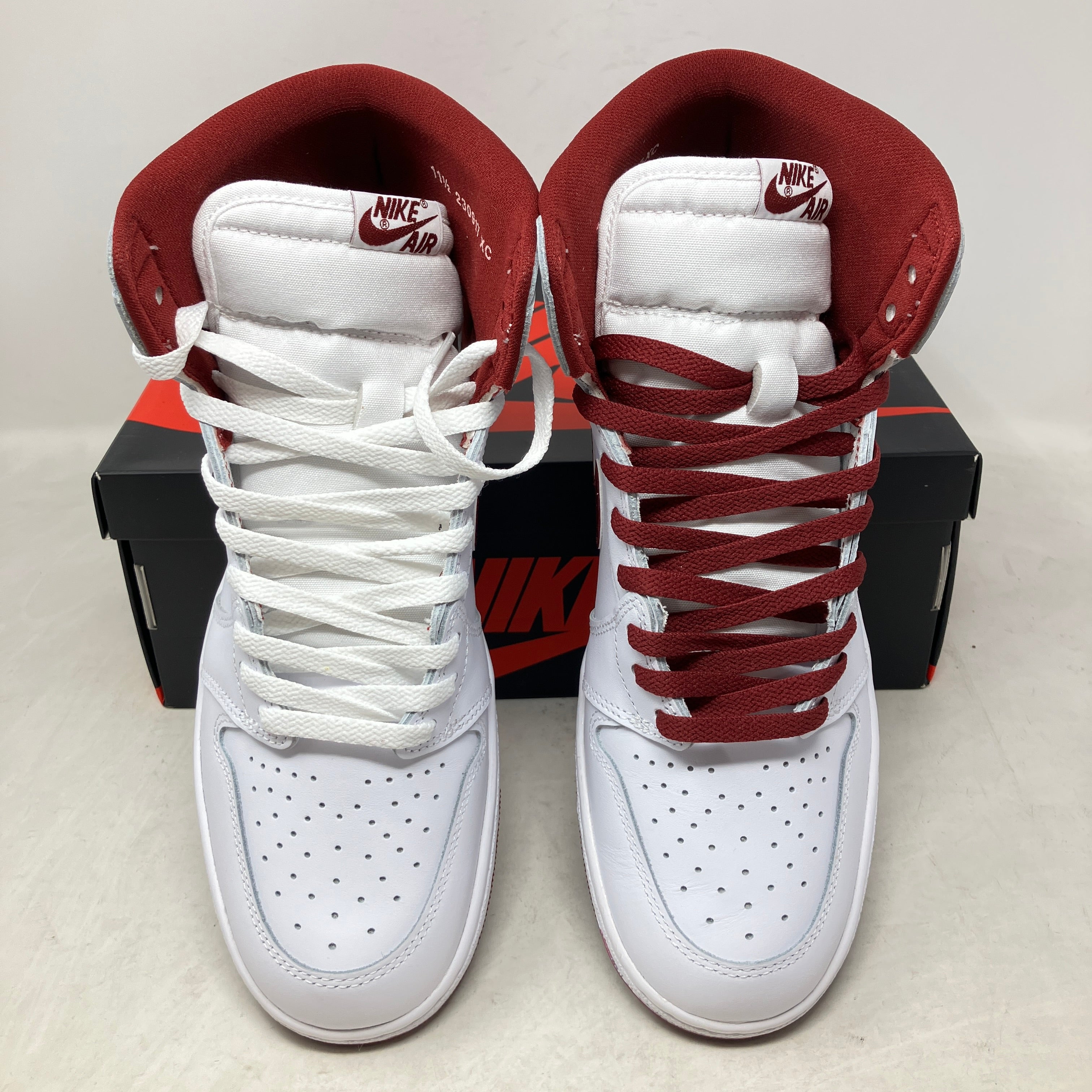 Jordan 1 Retro High '85 OG Metallic Burgundy