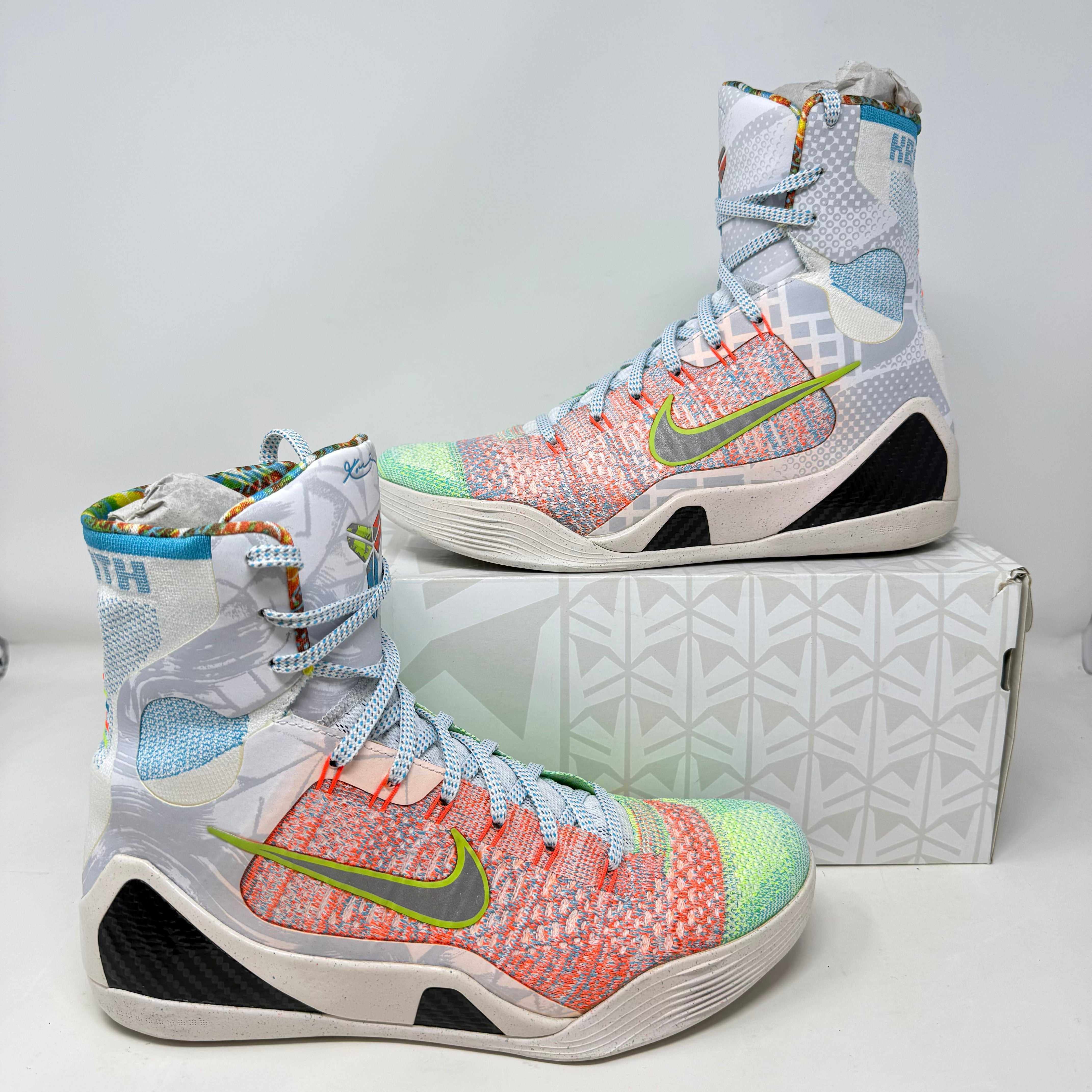 Nike Kobe 9 Elite What the Kobe basketball shoes with original accessories.