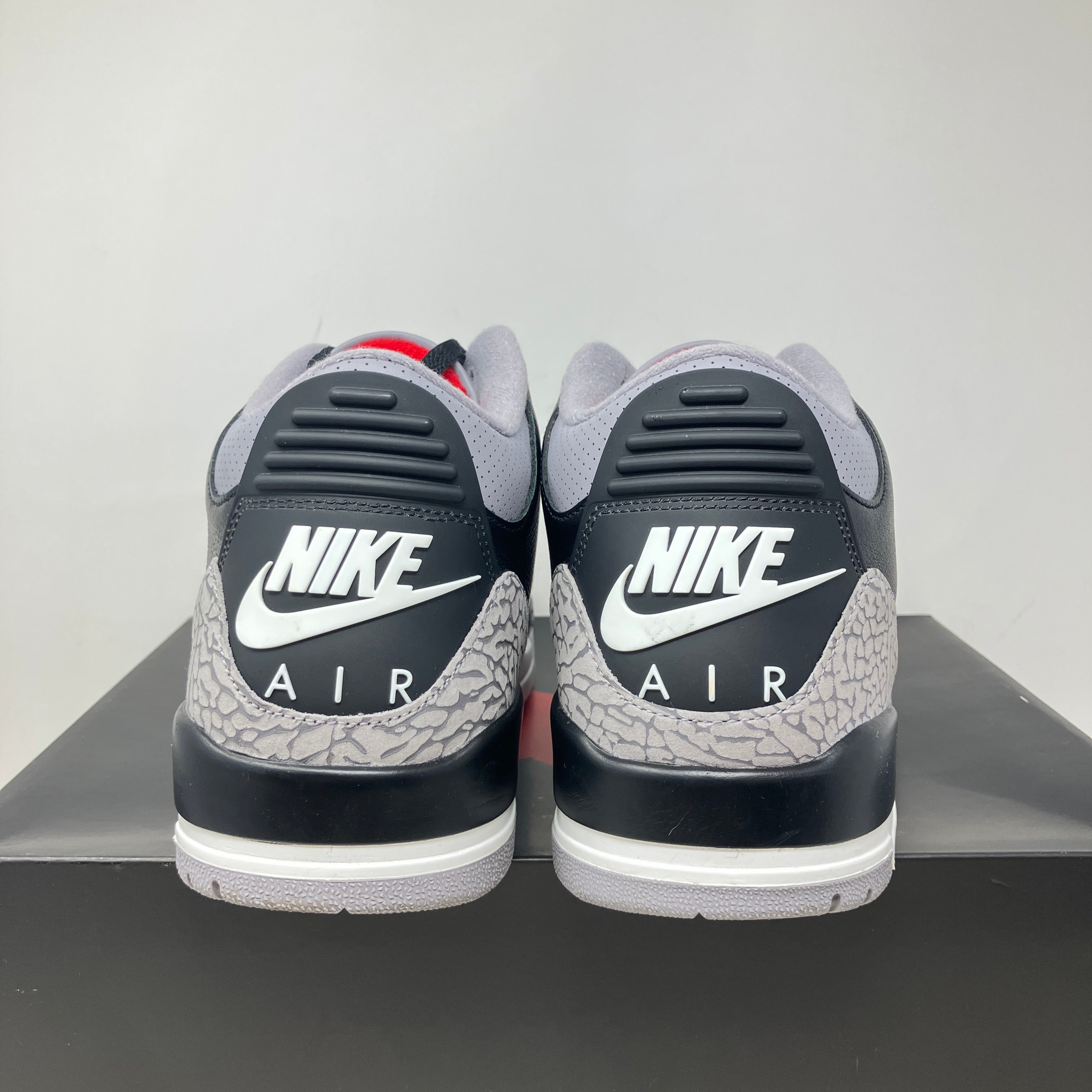 Jordan 3 Retro OG Black Cement (2024)