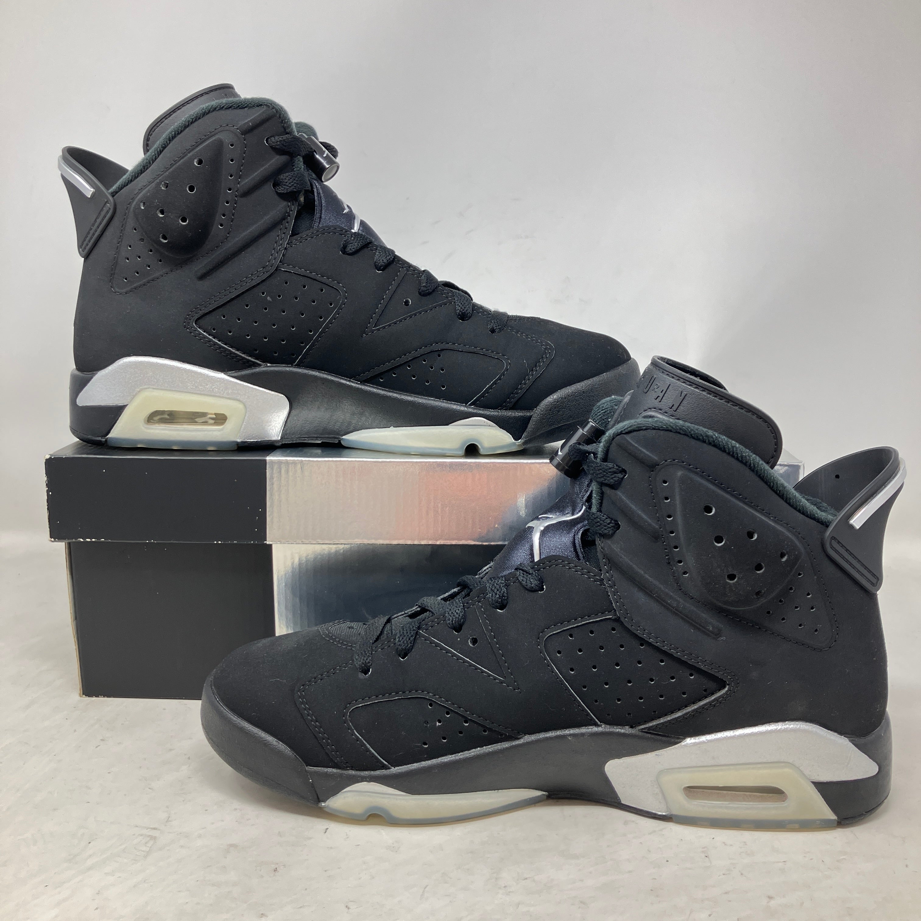 Jordan 6 Retro Chrome
