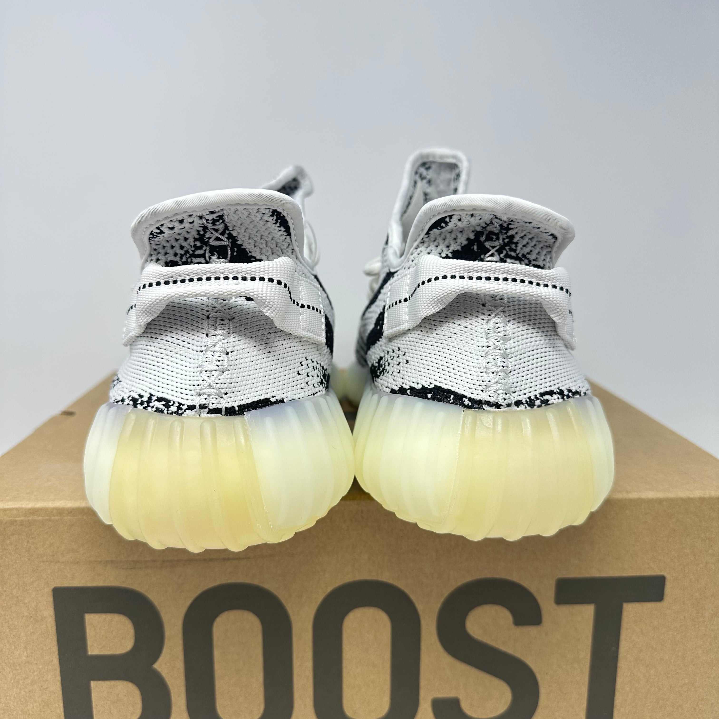 adidas Yeezy Boost 350 V2 Zebra (2017/2022/2023)