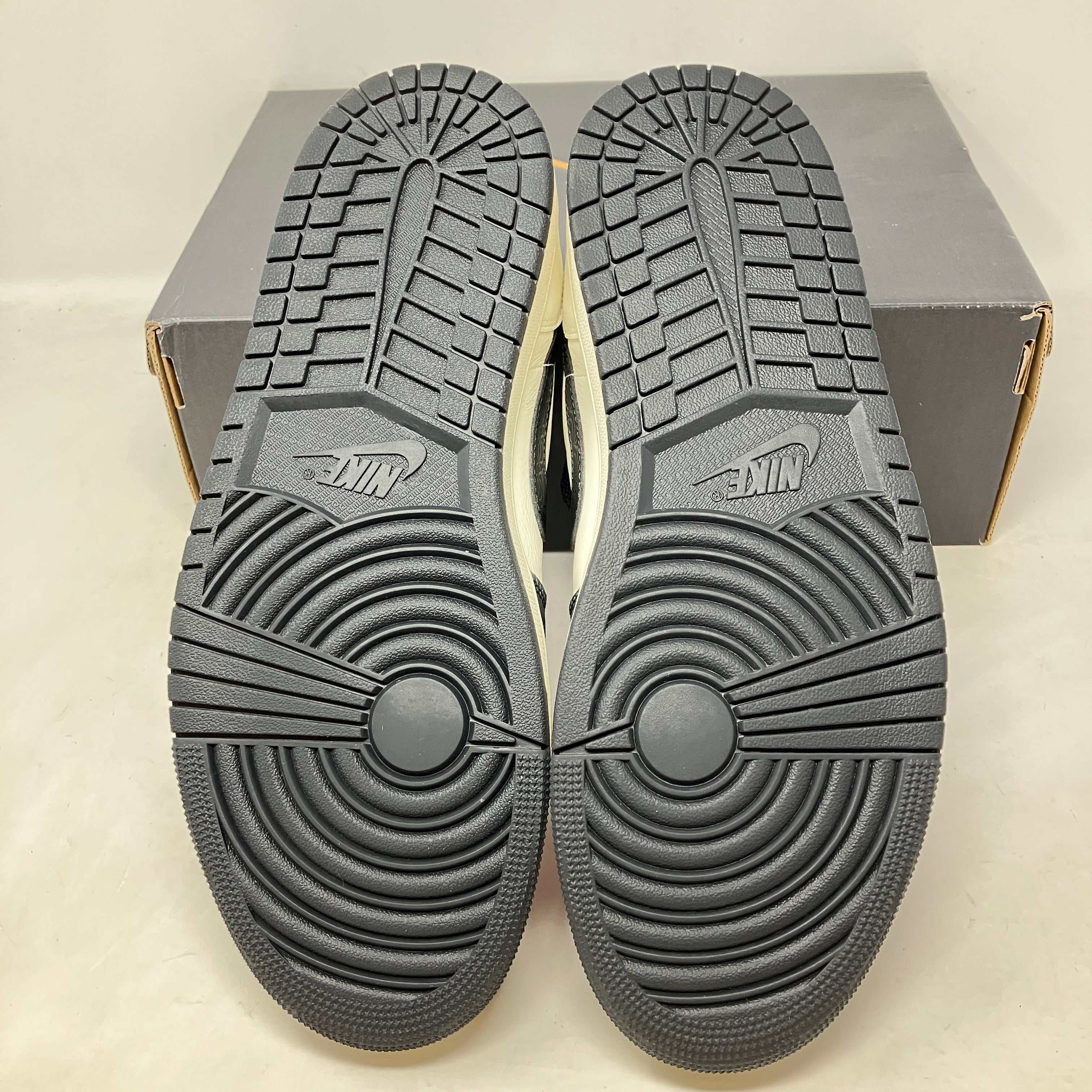 Jordan 1 Retro Low OG PSG Paris Saint-Germain