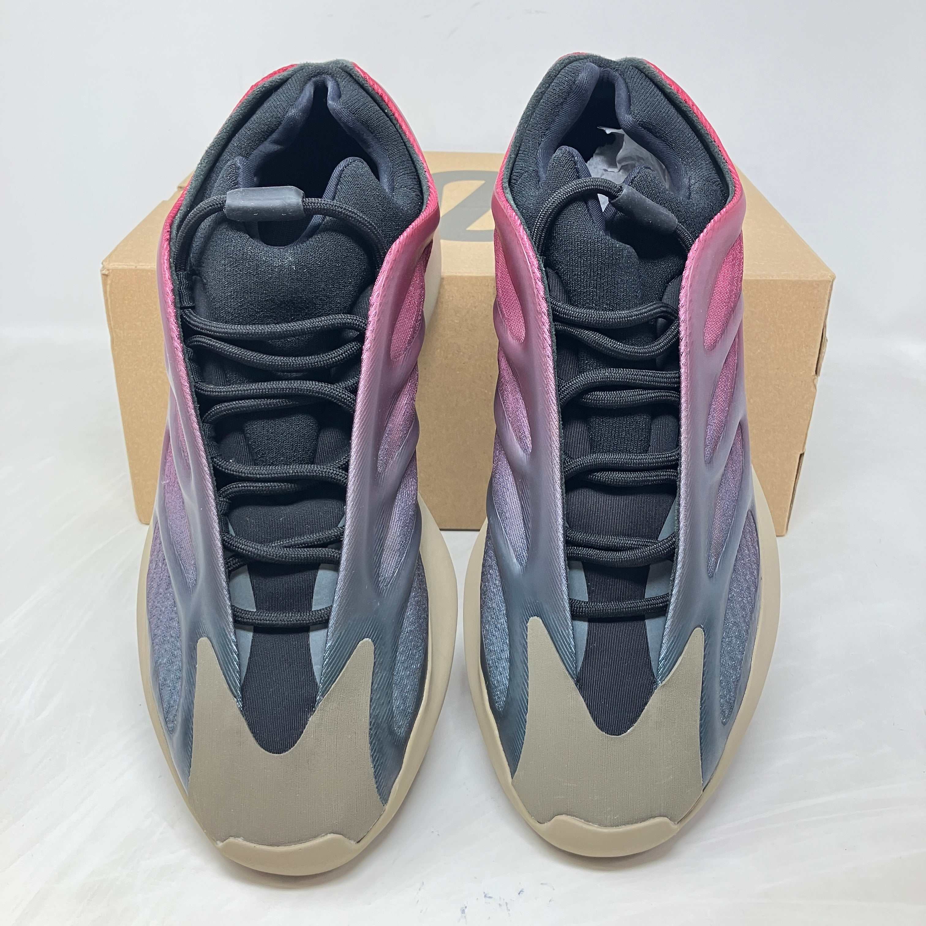 adidas Yeezy 700 V3 Fade Carbon