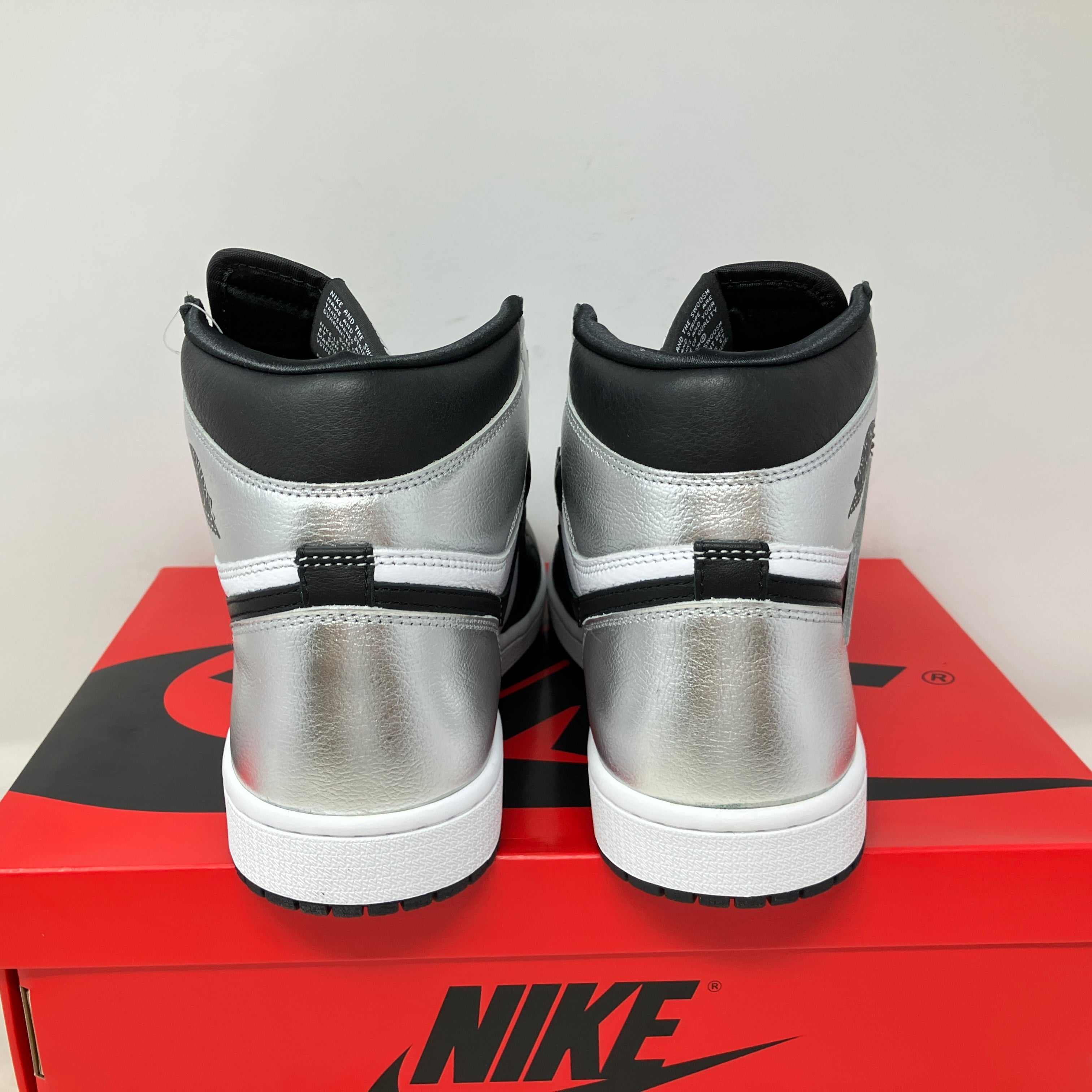Jordan 1 Retro High Silver Toe (Women's)