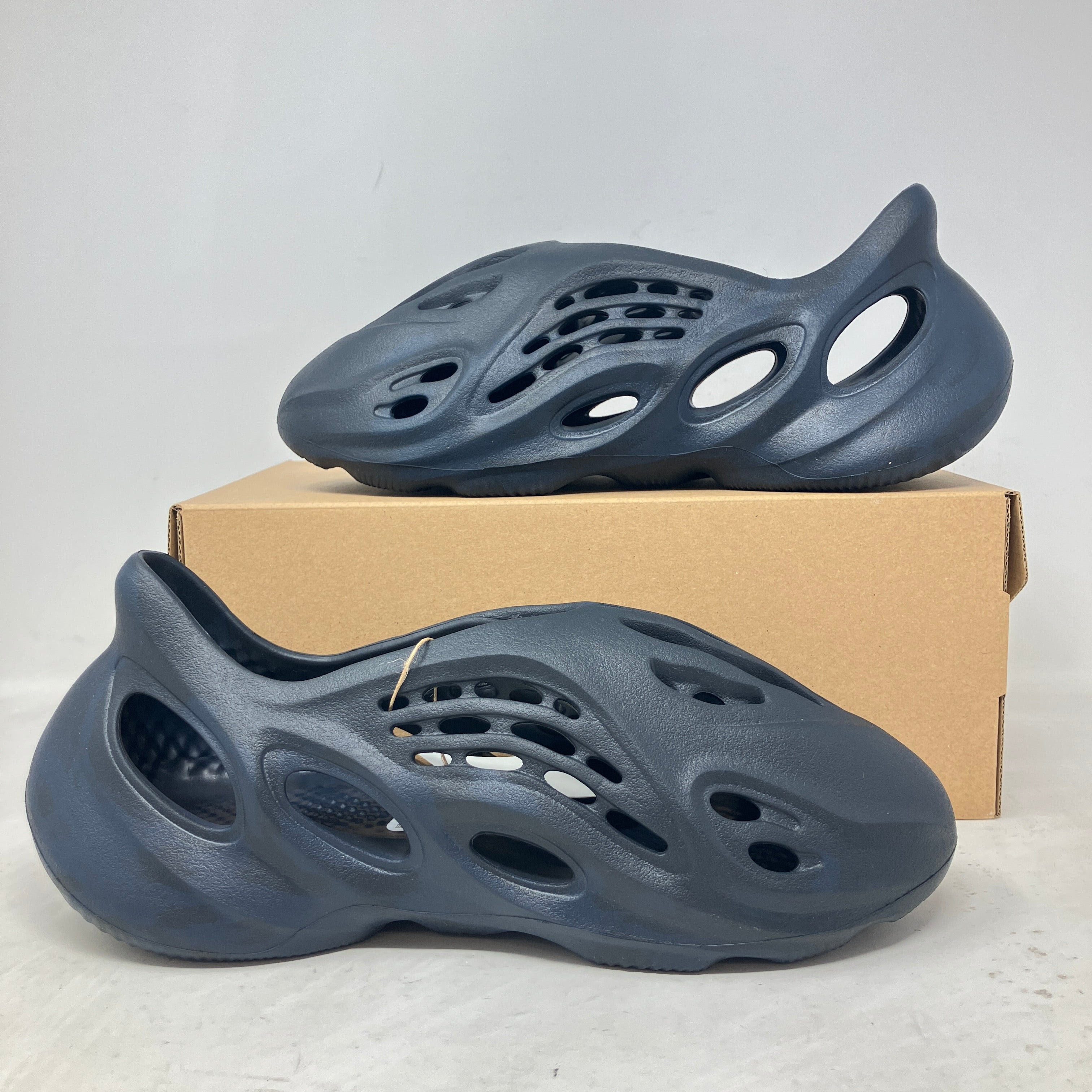 adidas Yeezy Foam RNNR Mineral Blue