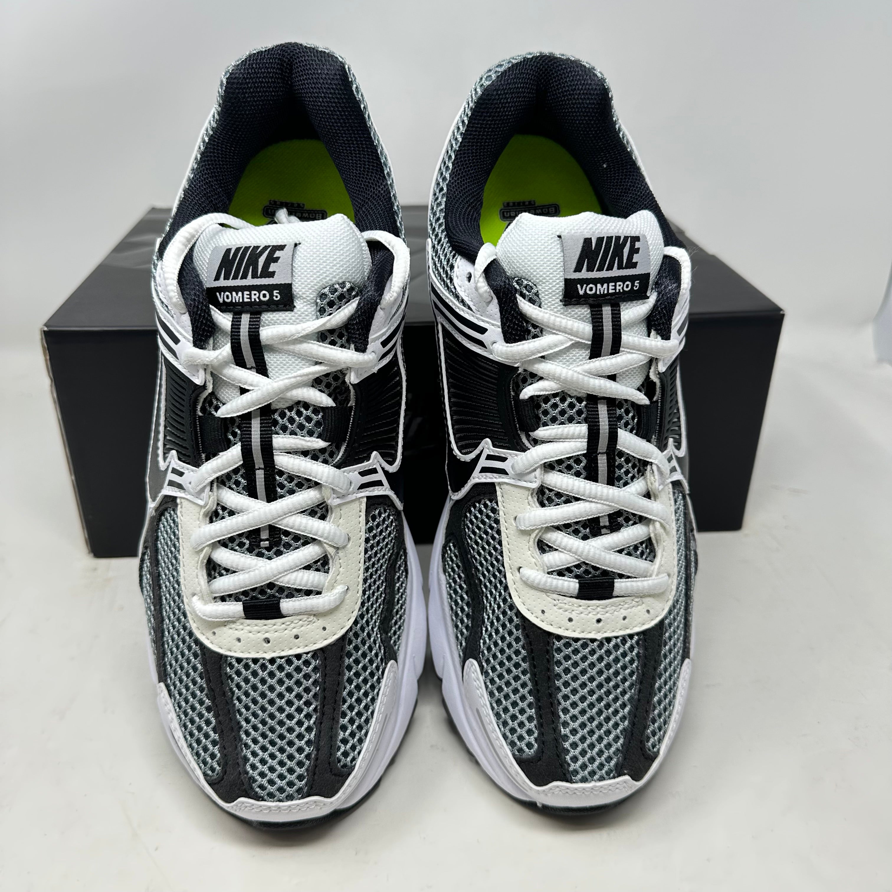 Nike Zoom Vomero 5 SE SP Dark Grey Black White