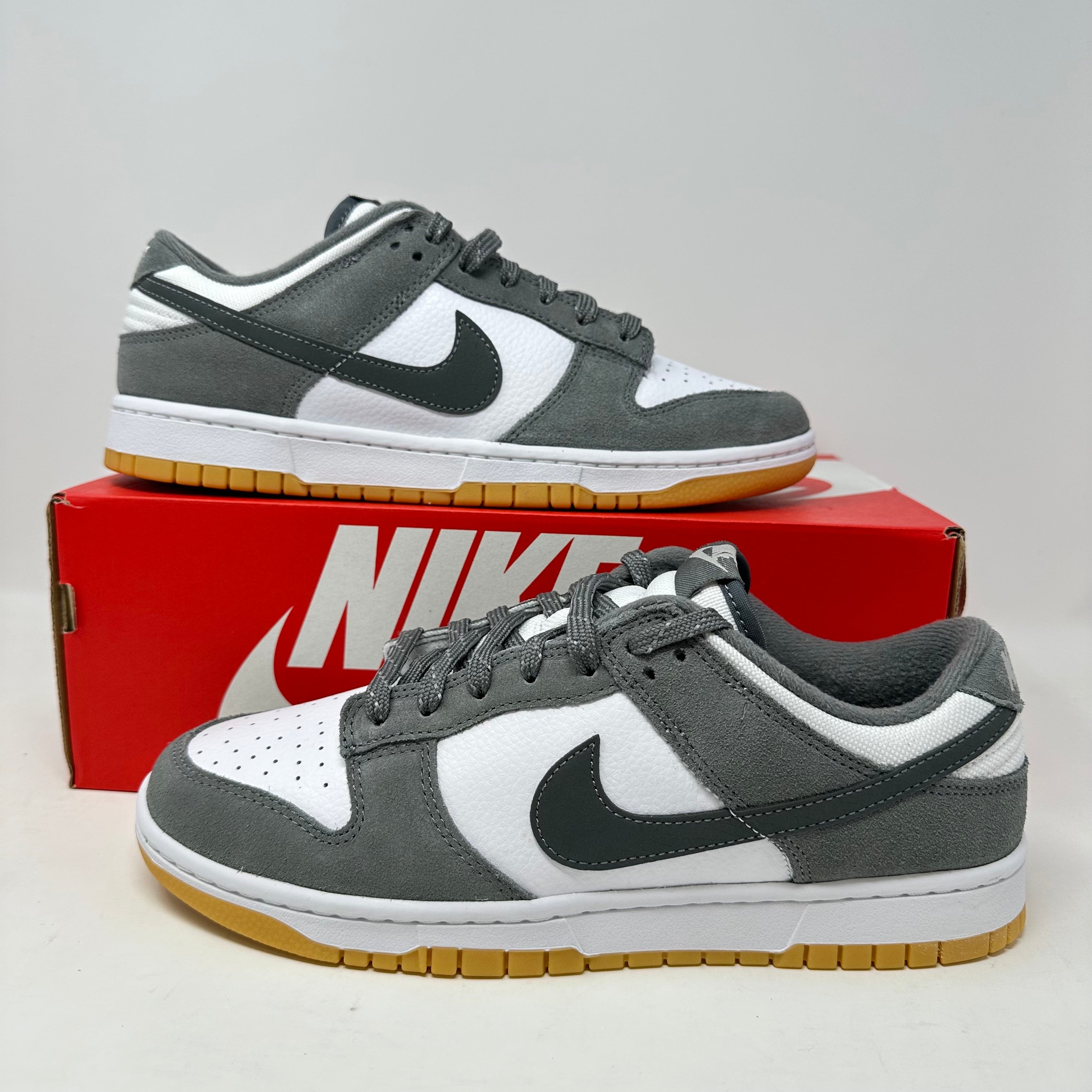 Nike Dunk Low Smoke Grey Gum 3M Swoosh