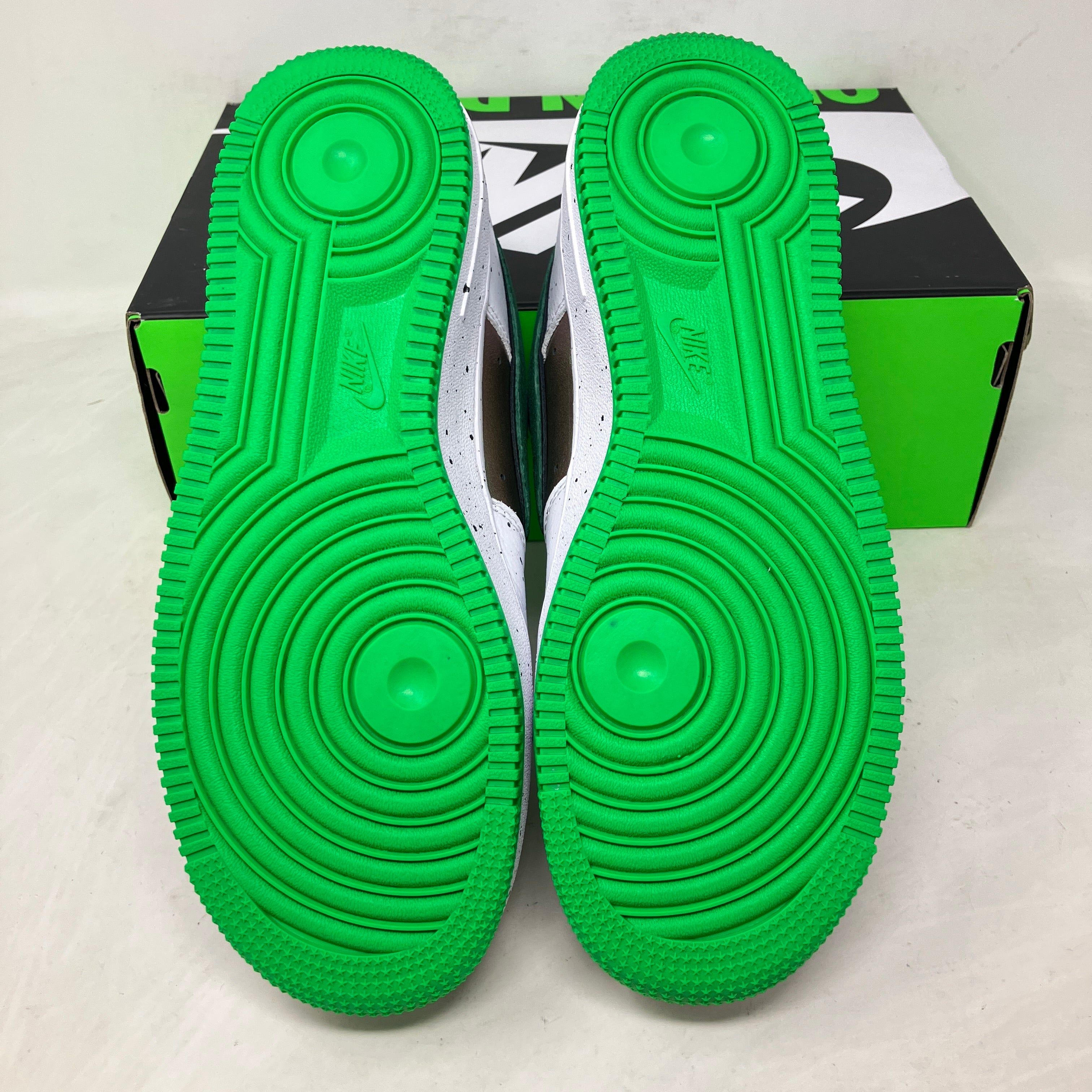 Nike Air Force 1 Low Ducks of a Feather University of Oregon Egg or Duck