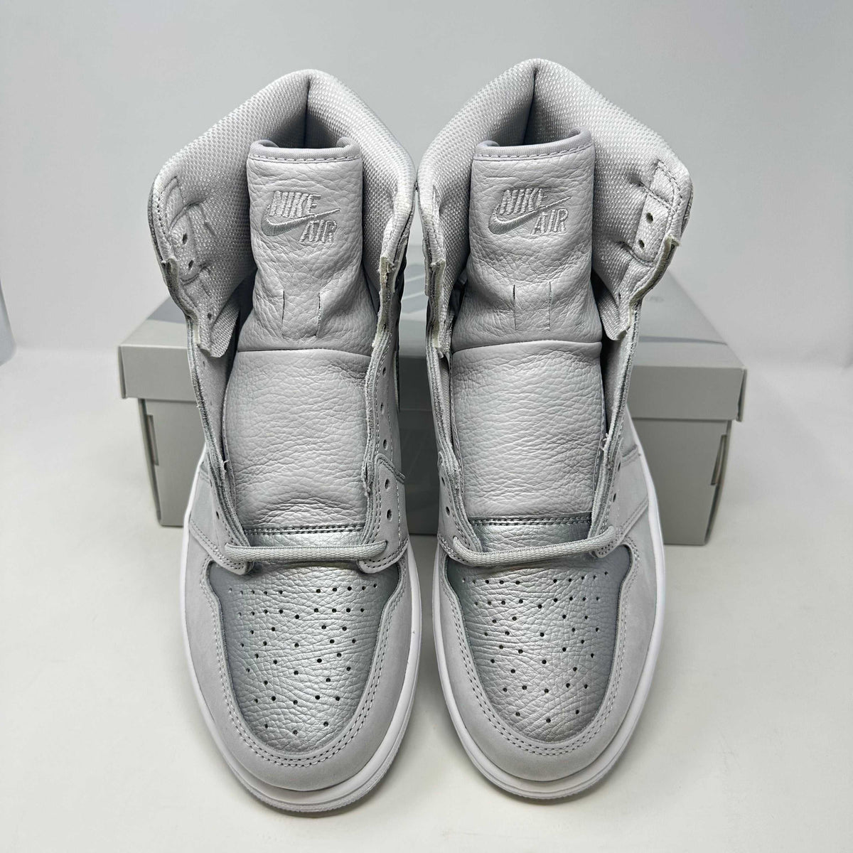 Jordan 1 Retro High CO.JP Neutral Grey (2020)