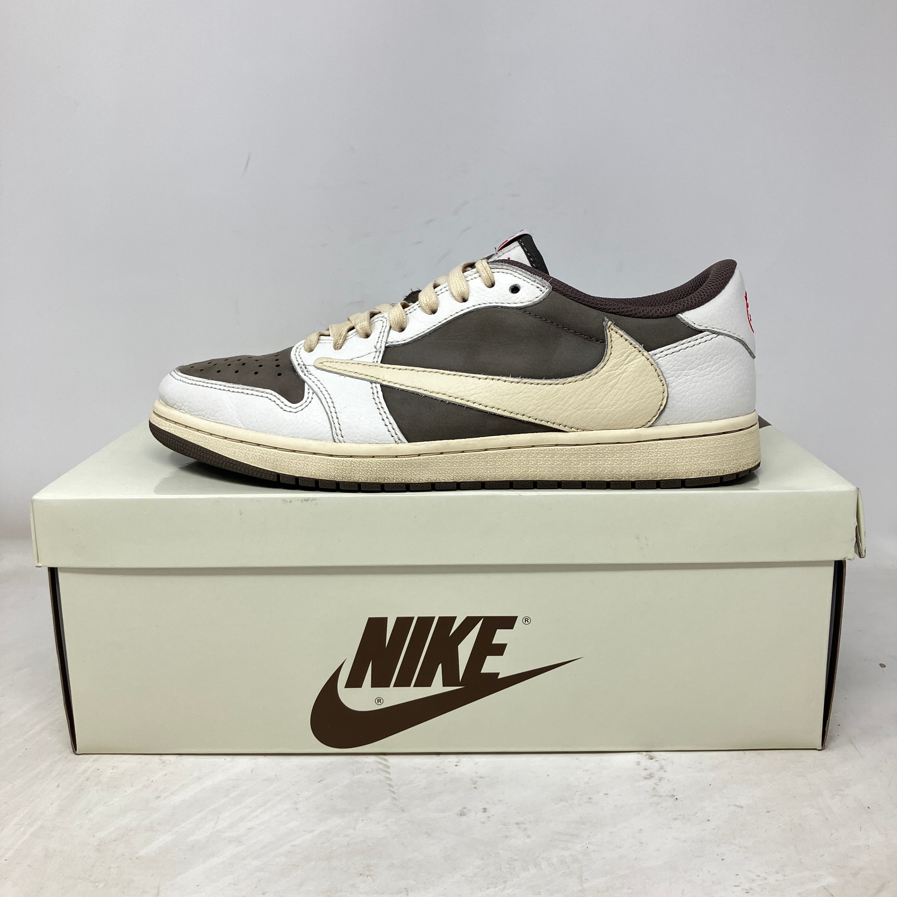 Jordan 1 Retro Low OG SP Travis Scott Reverse Mocha