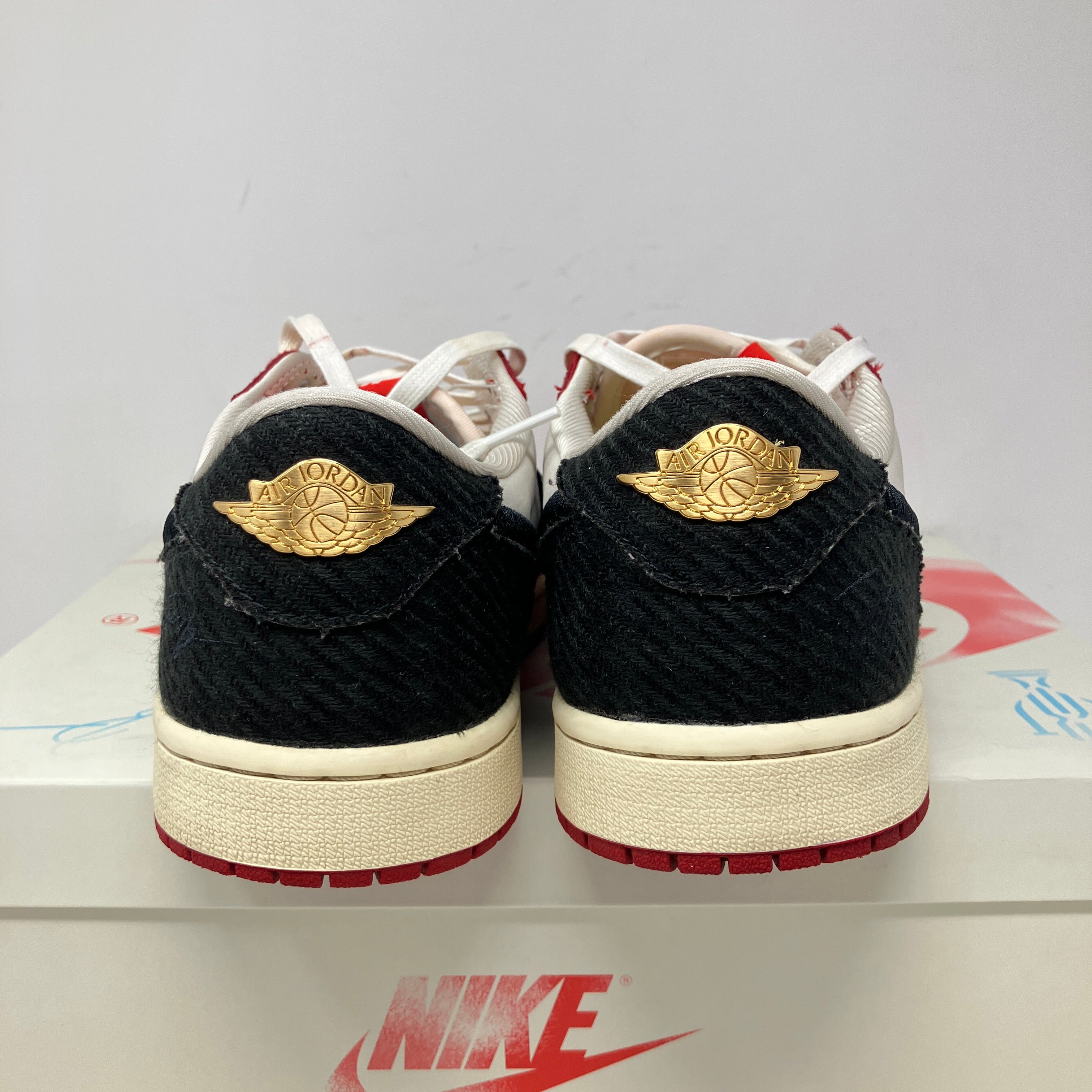 Jordan 1 Retro Low OG Trophy Room Rookie Card Away