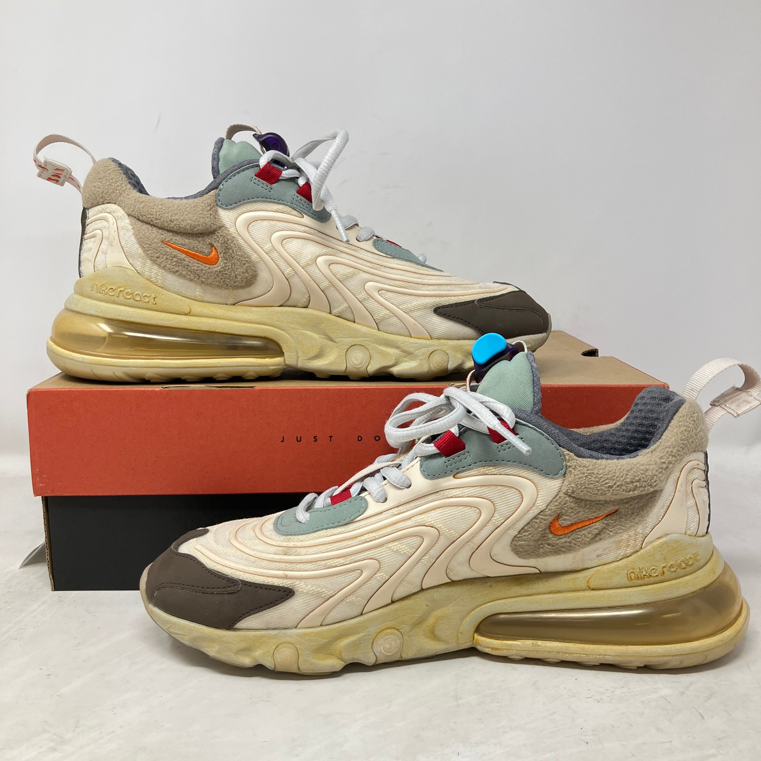 Nike Air Max 270 React ENG Travis Scott Cactus Trails