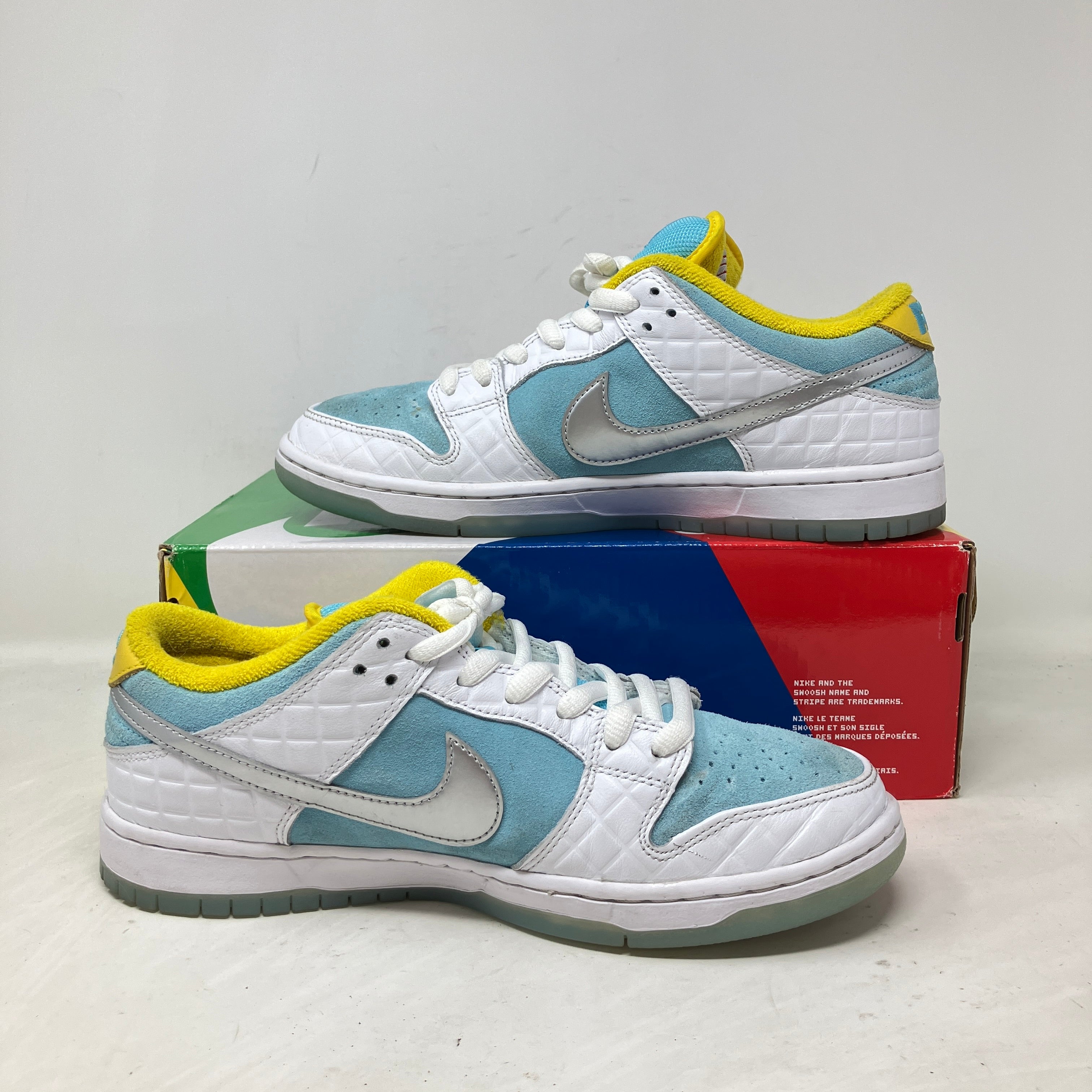 Nike SB Dunk Low FTC Lagoon Pulse