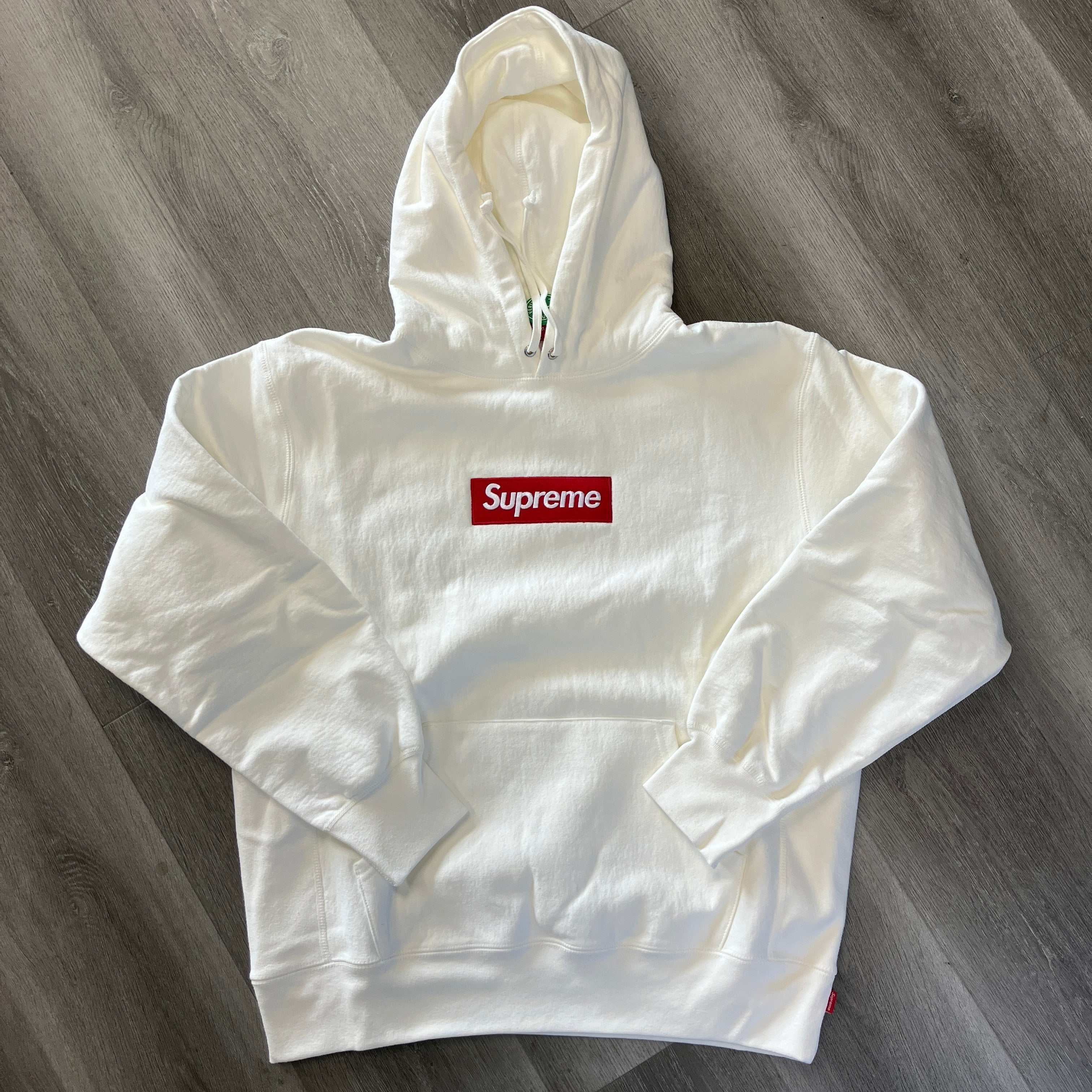 White Supreme Box Logo hooded sweatshirt with red logo, brand new, FW21 collection