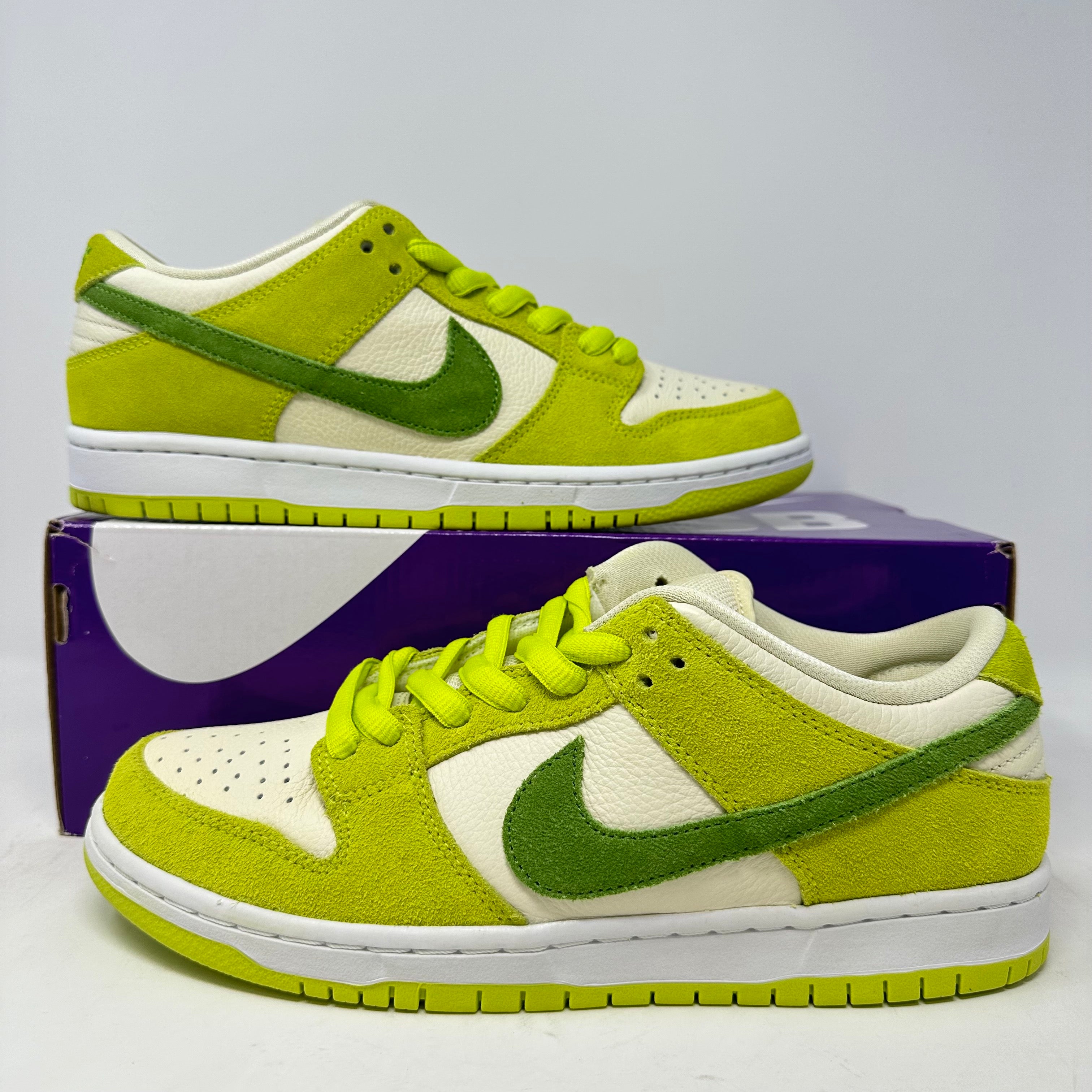 Nike SB Dunk Low Green Apple