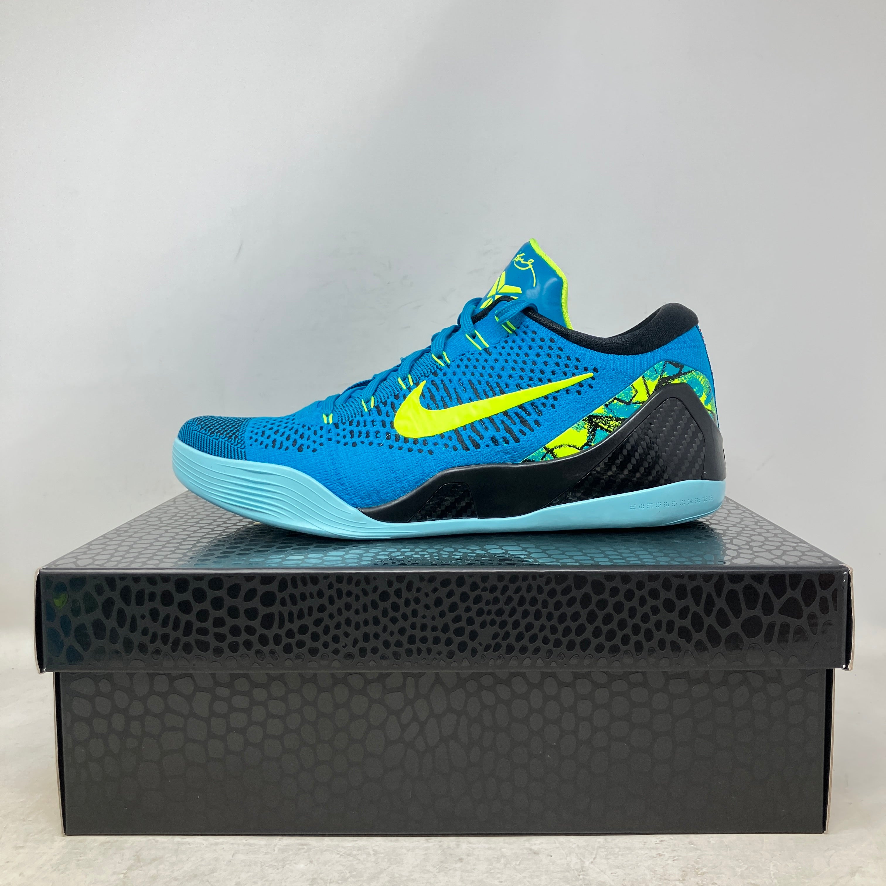 Nike Kobe 9 Elite Low Protro Perspective