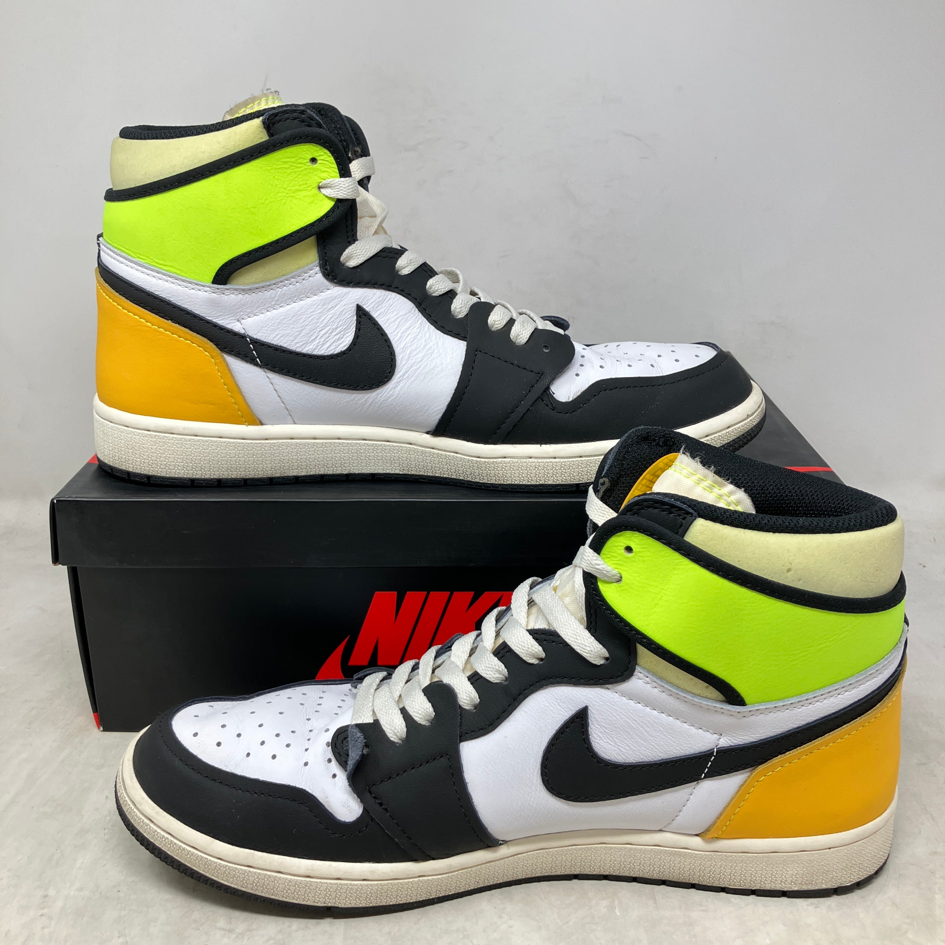 Jordan 1 Retro High White Black Volt University Gold