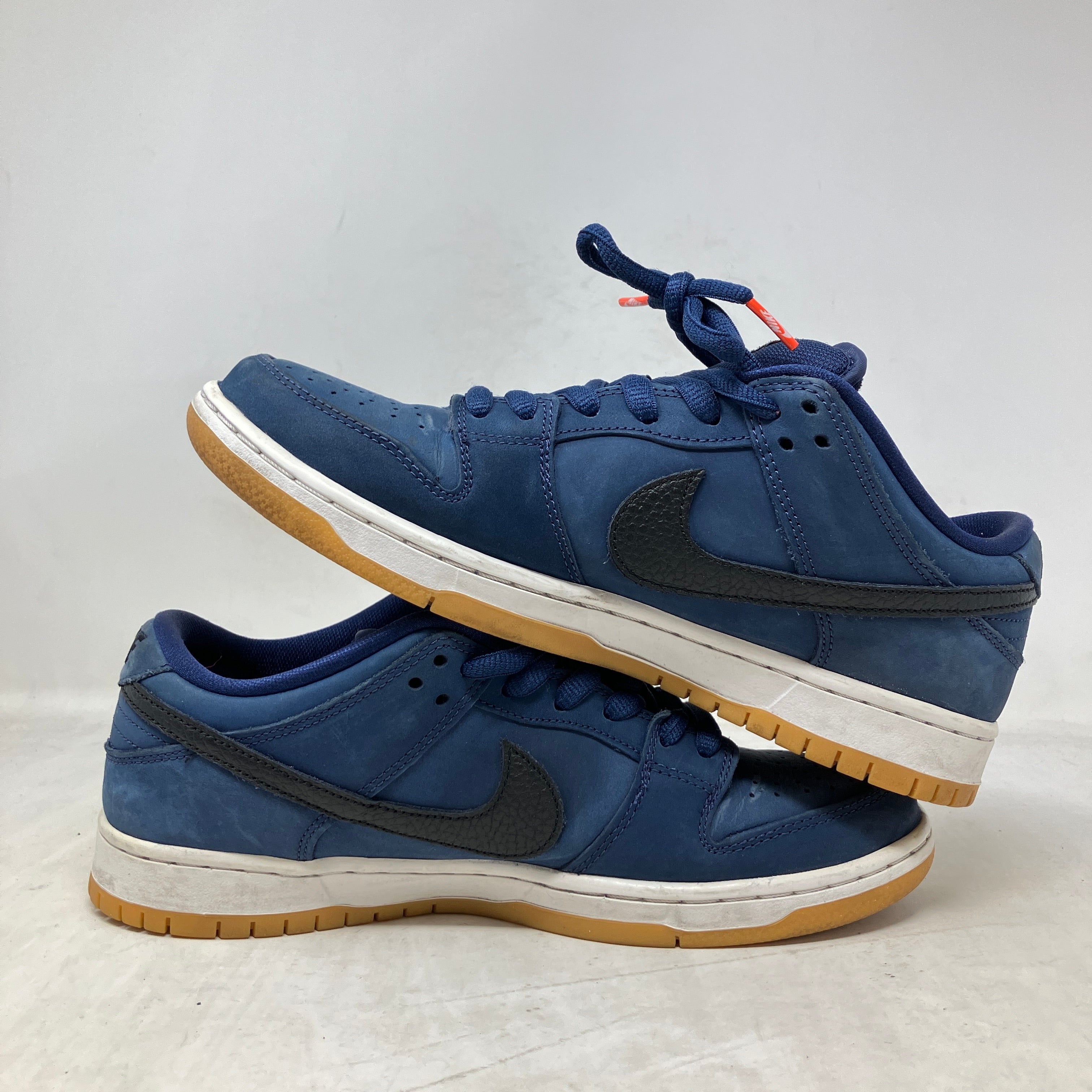 Nike SB Dunk Low Navy Black Gum