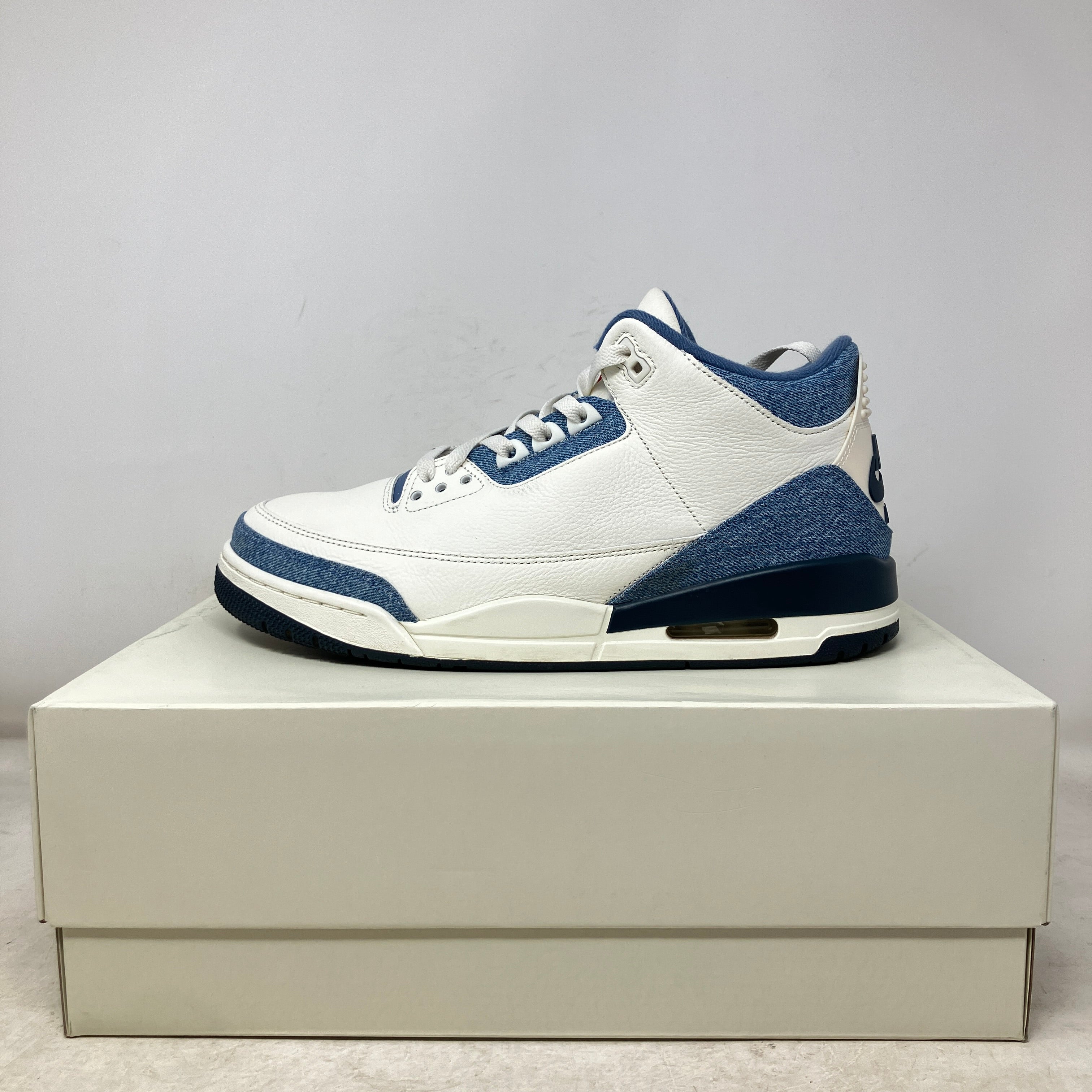 Jordan 3 Retro Levi’s All-Star