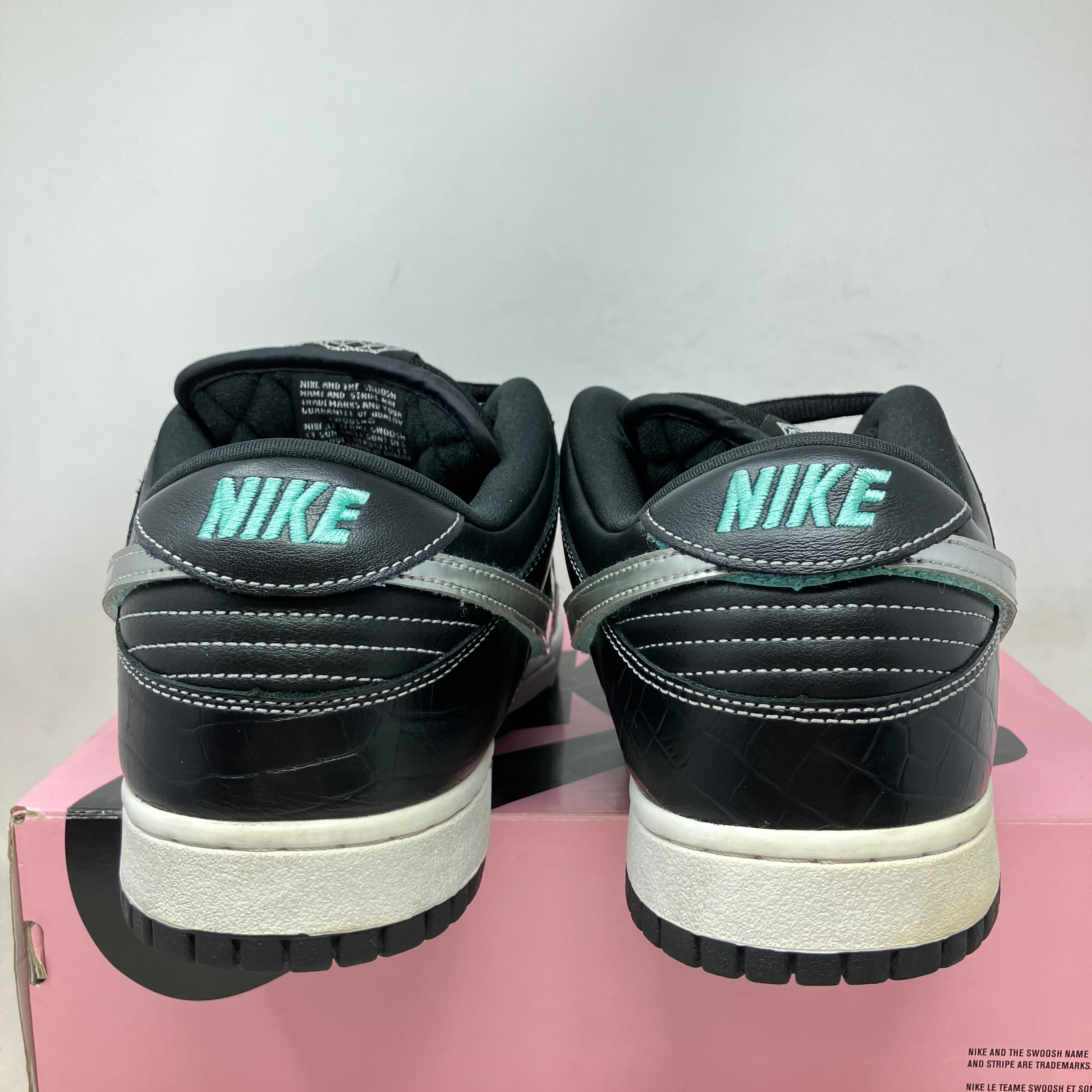 Nike SB Dunk Low Diamond Supply Co. Black Diamond