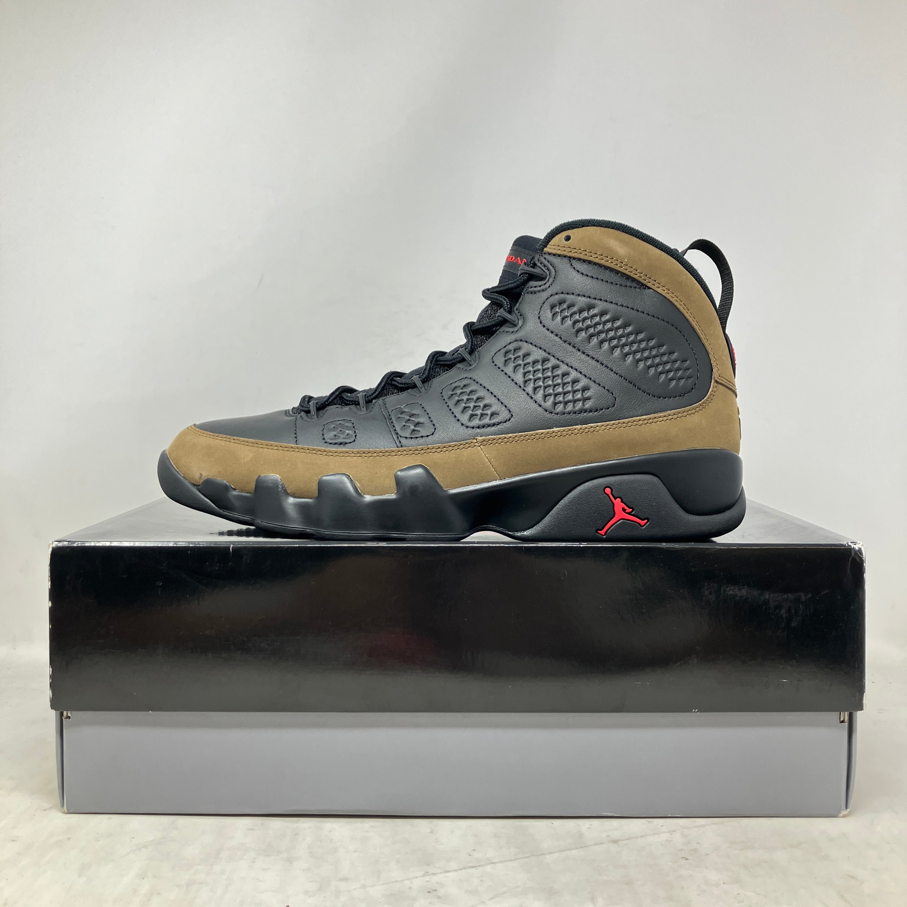 Jordan 9 Retro Olive (2024)
