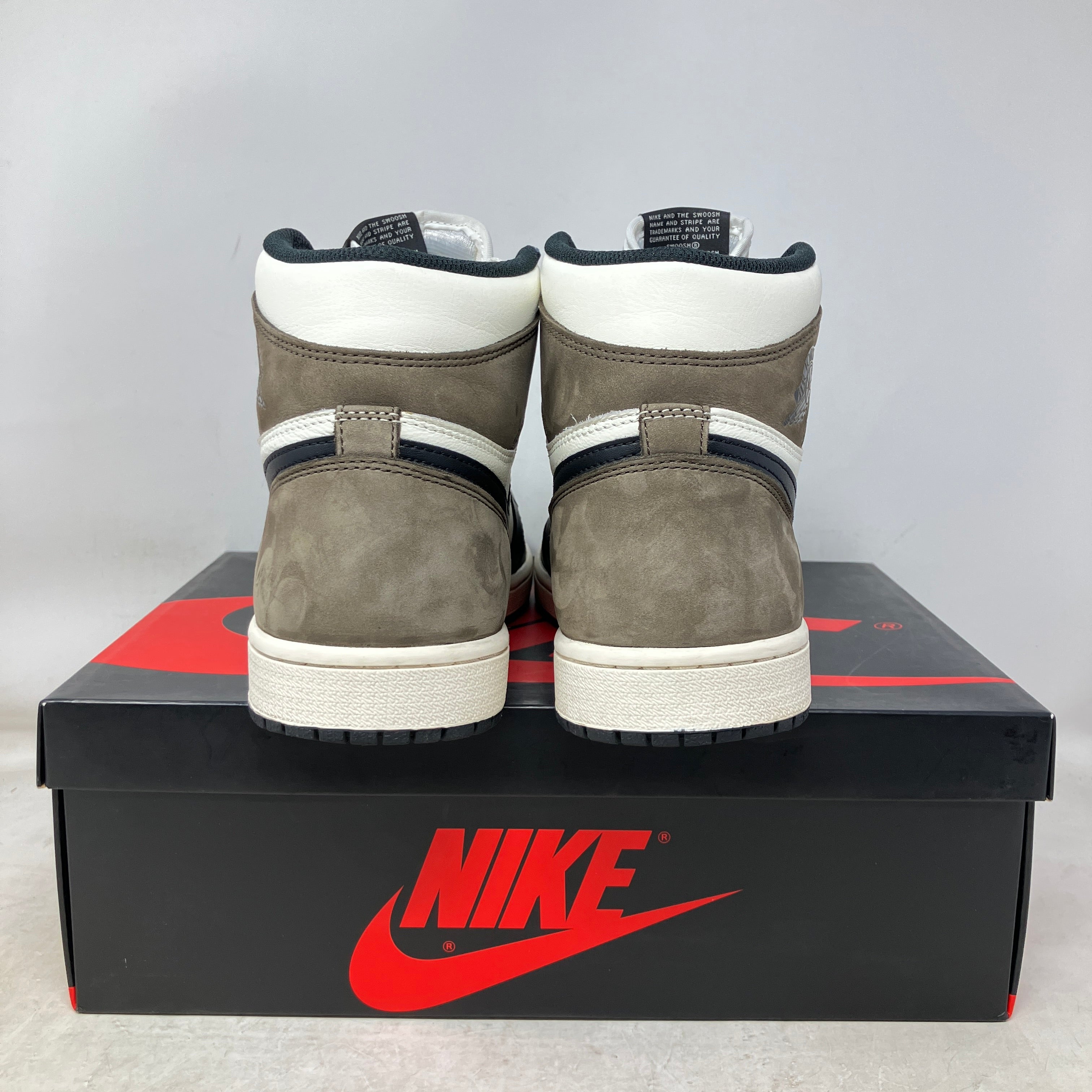 Jordan 1 Retro High Dark Mocha