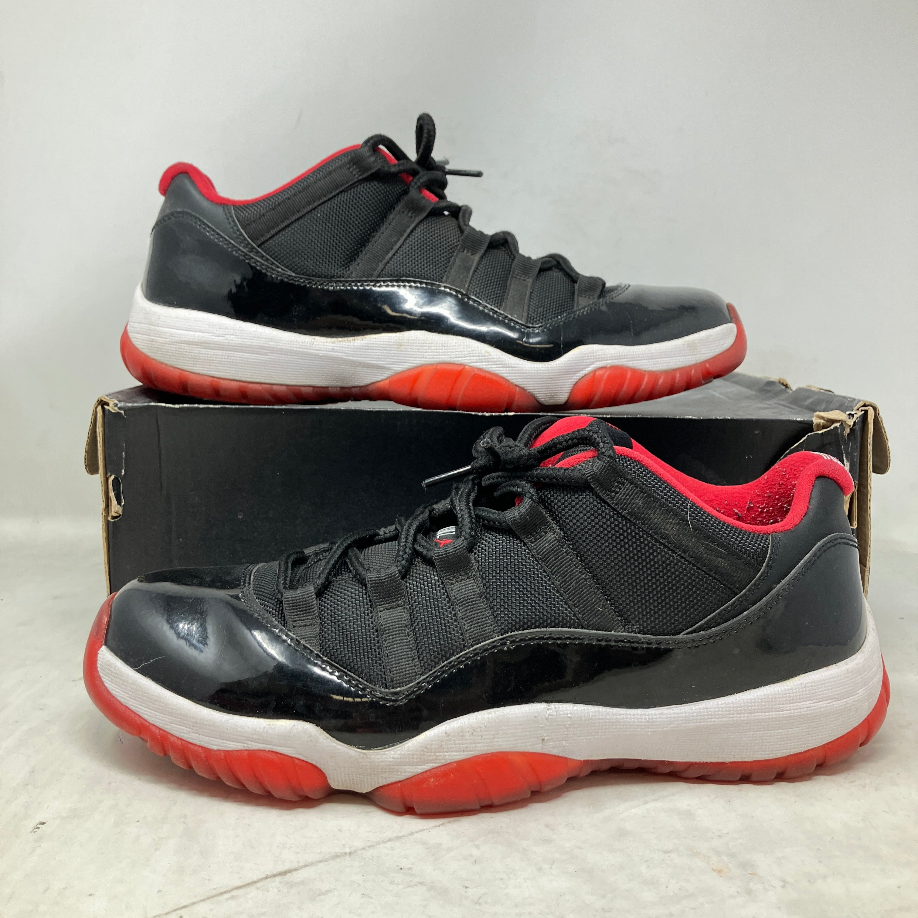 Jordan 11 Retro Low Bred (2015)