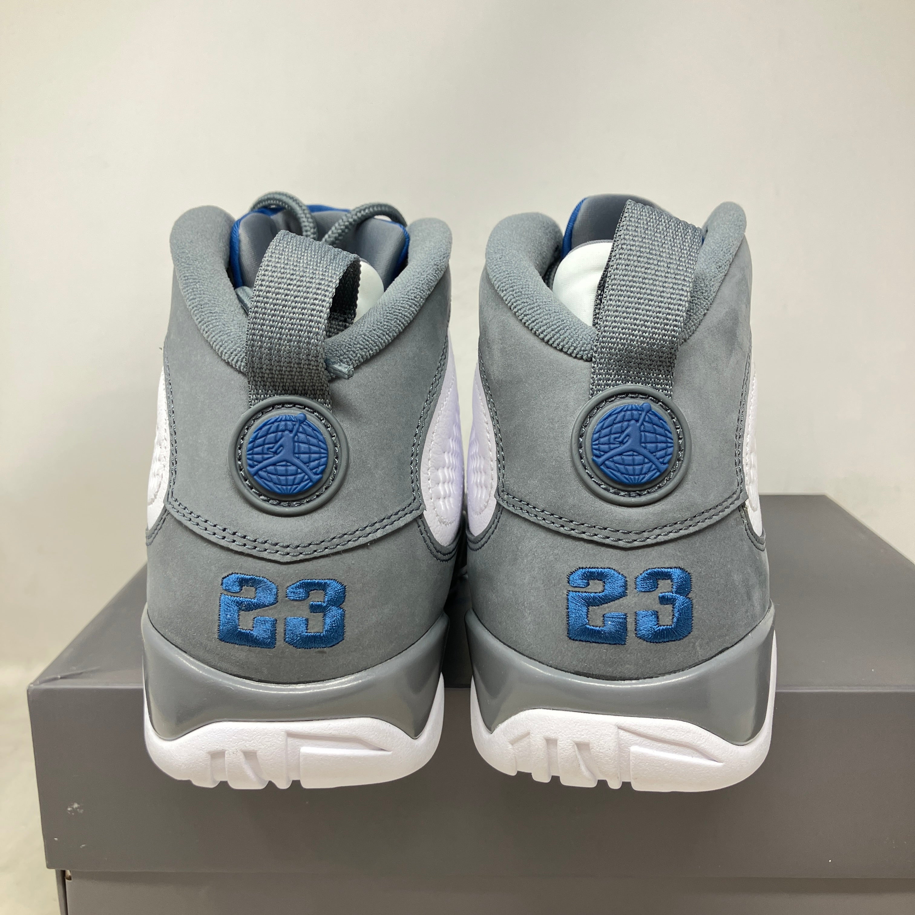 Jordan 9 Retro Flint Grey French Blue (2026)